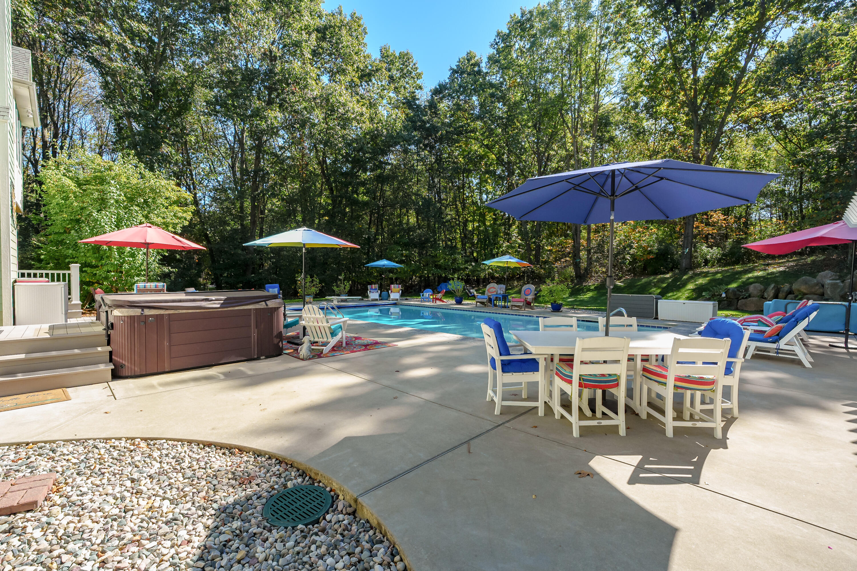 9353 El Dorado Avenue