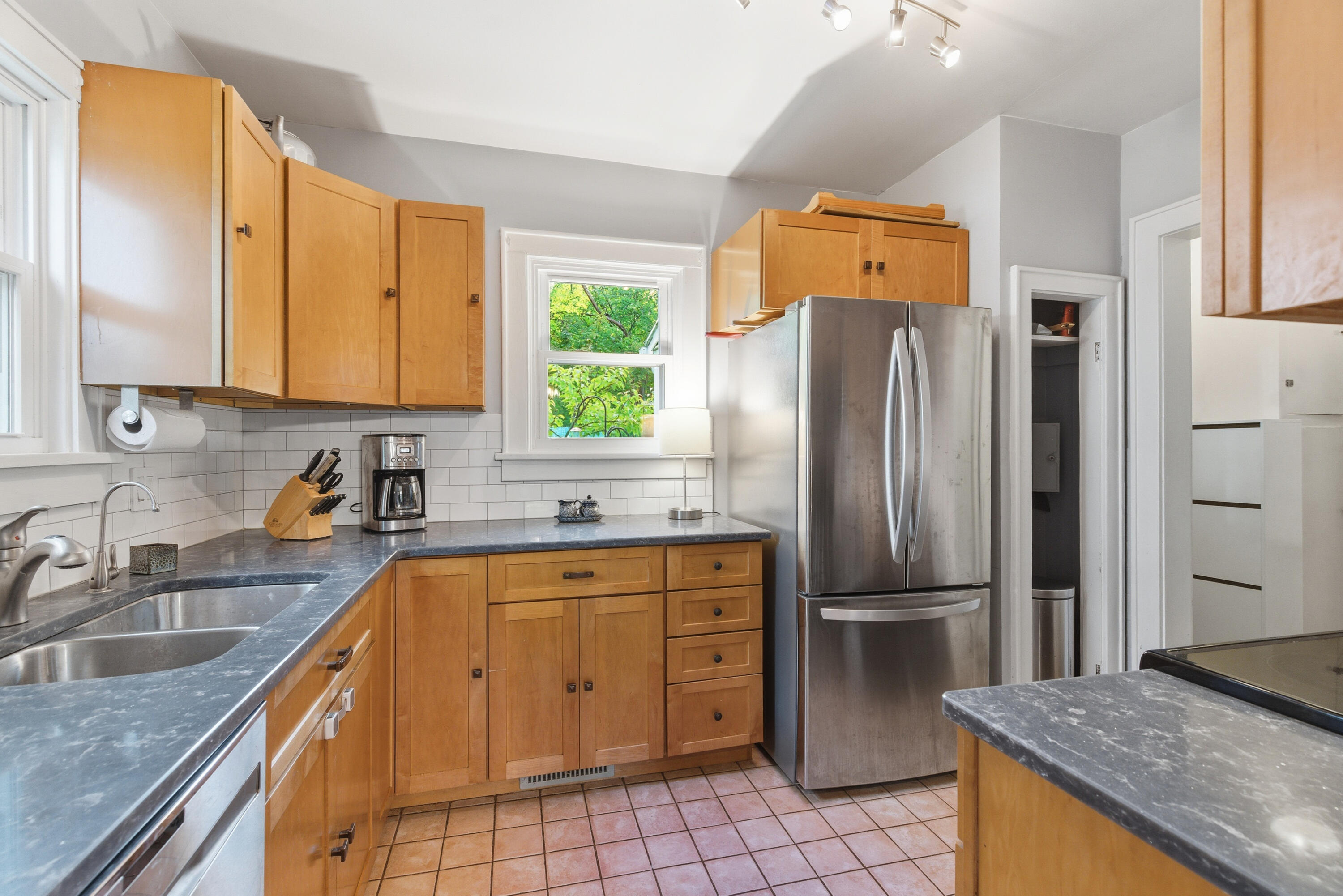 117 Edgemoor Avenue, Kalamazoo