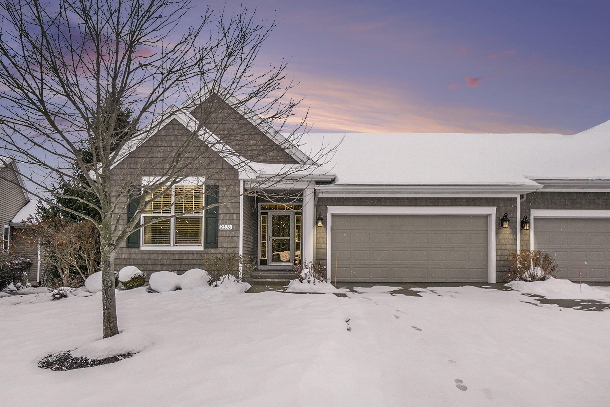 2376 Tangley Oak Court