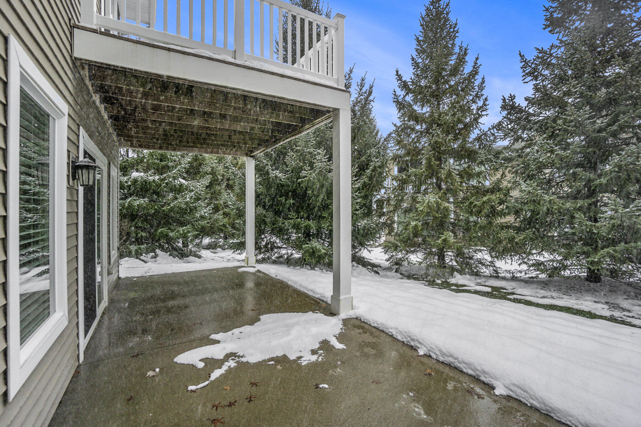 2376 Tangley Oak Court