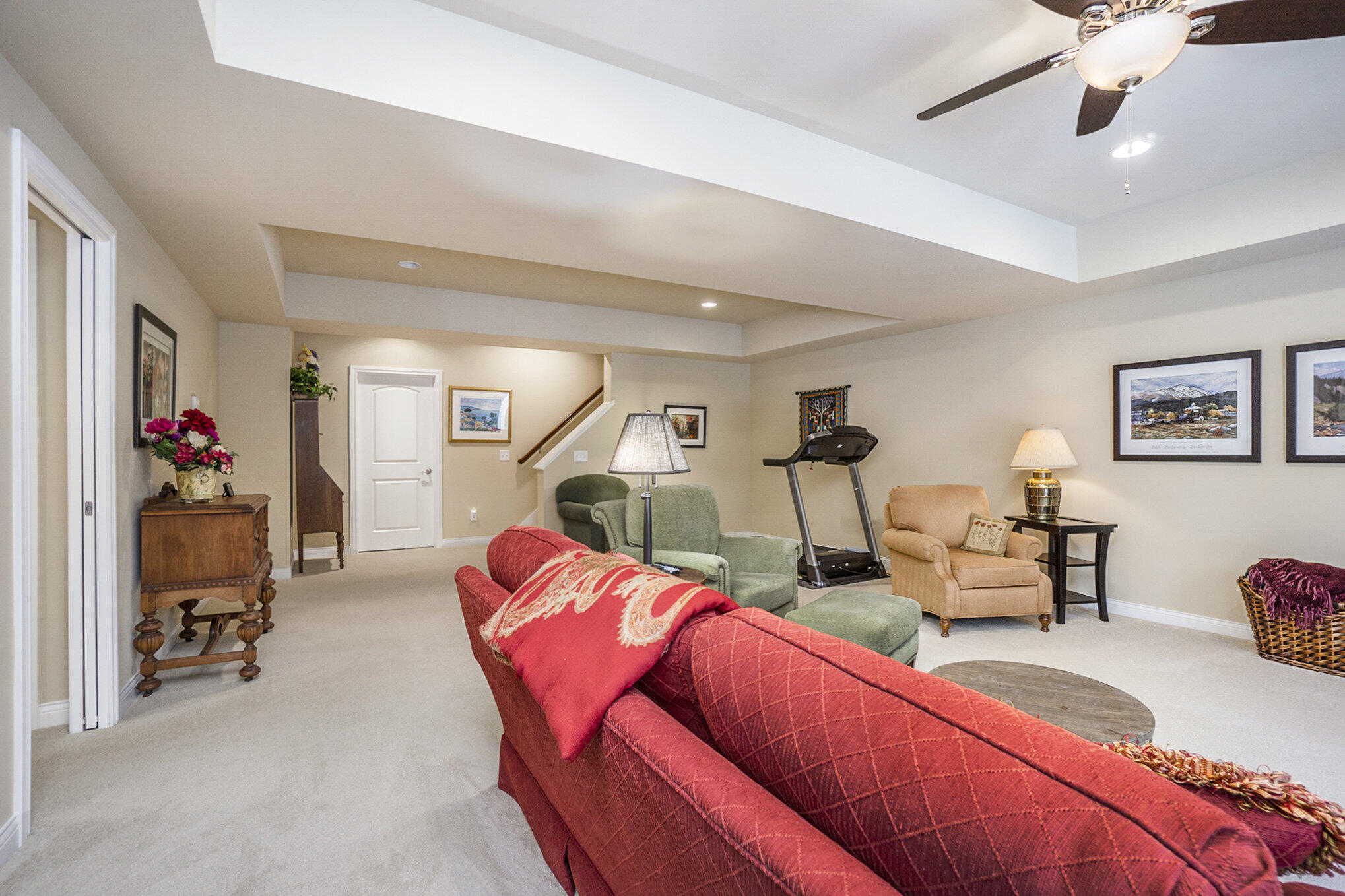 2376 Tangley Oak Court