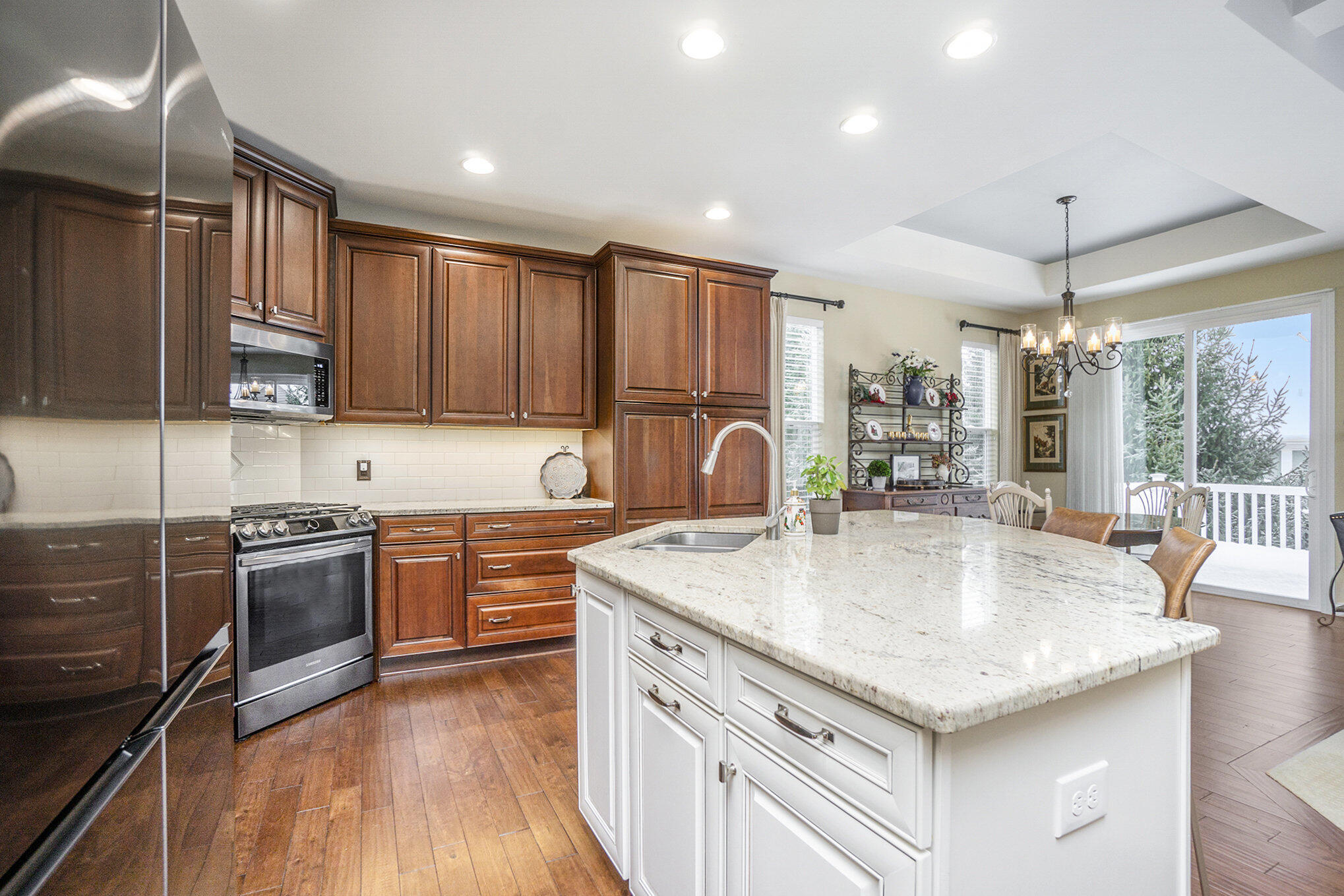 2376 Tangley Oak Court