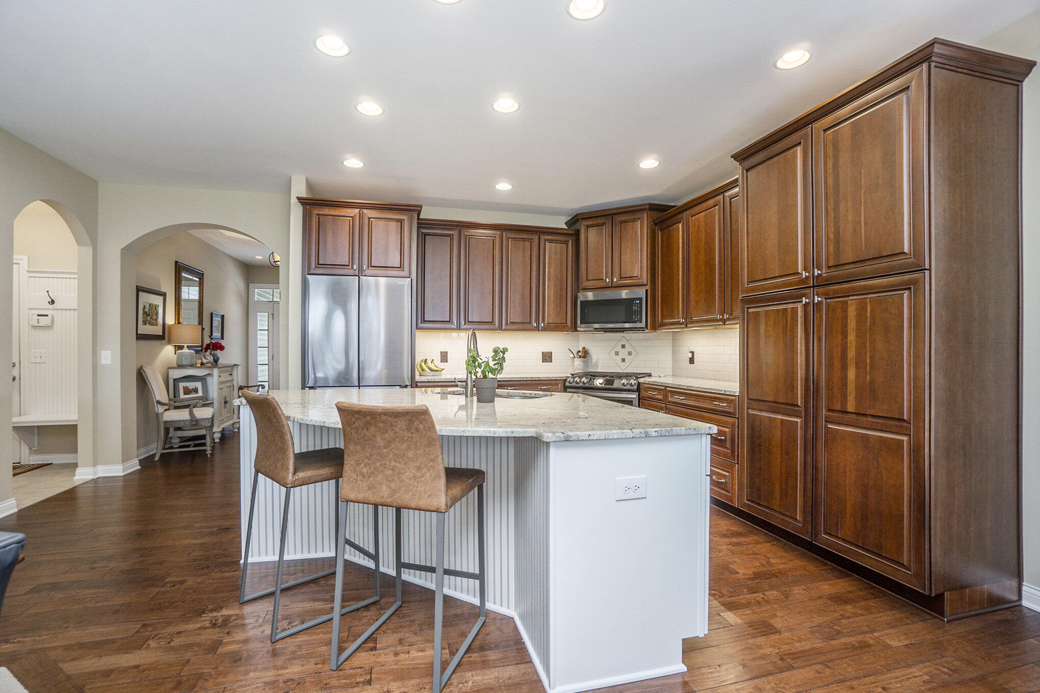 2376 Tangley Oak Court