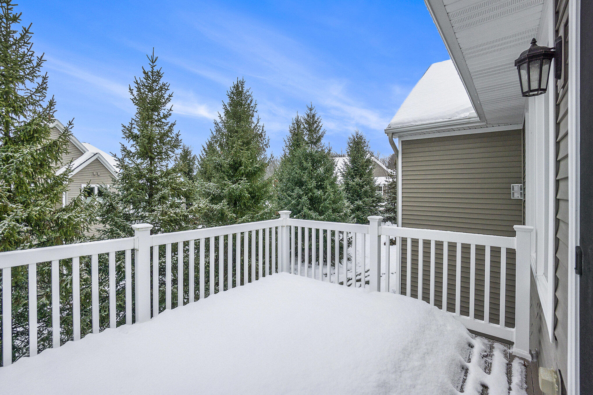 2376 Tangley Oak Court