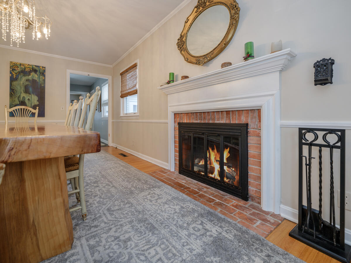 3419 Old Colony Road