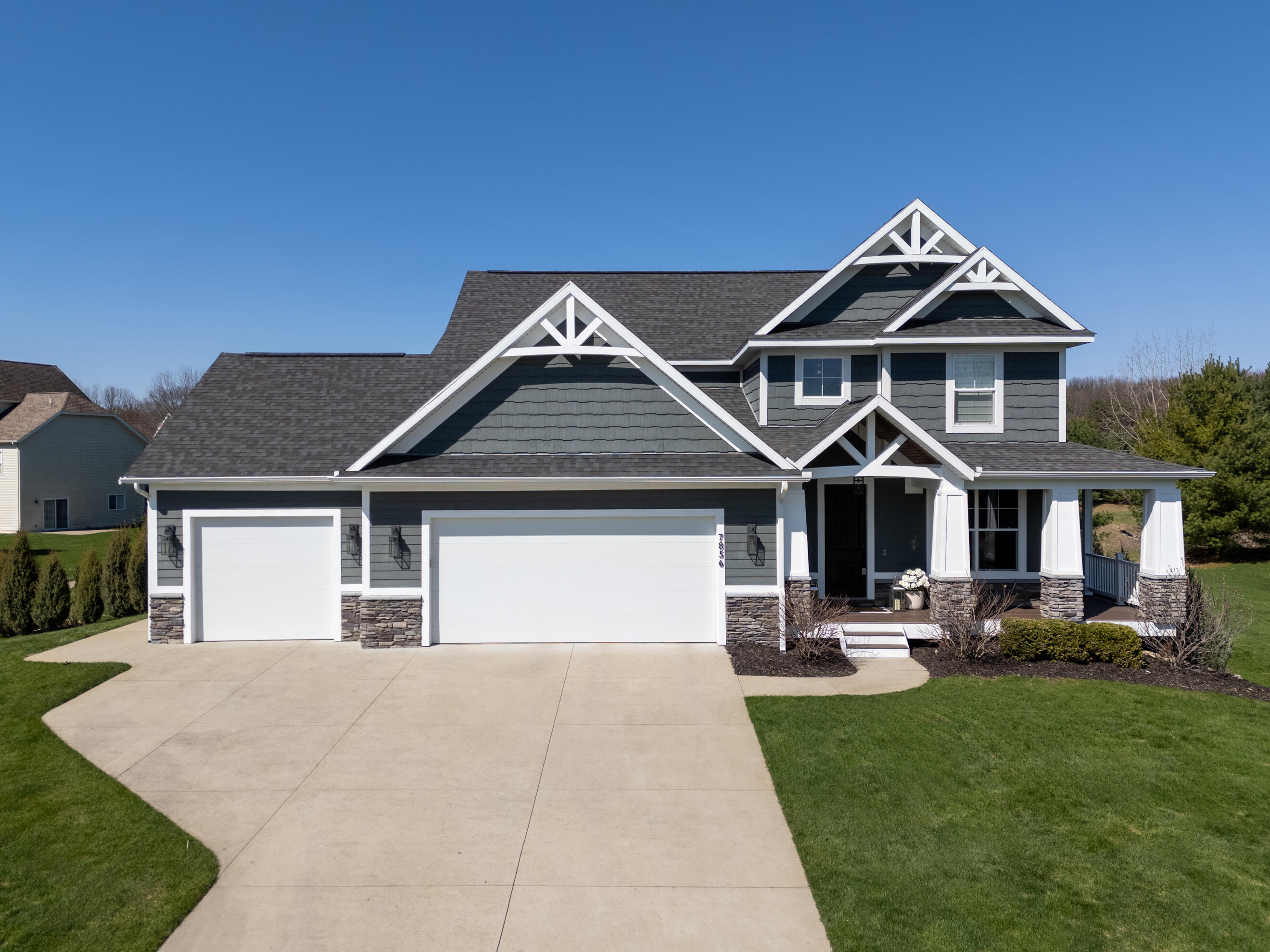 7856 Drake Ridge
