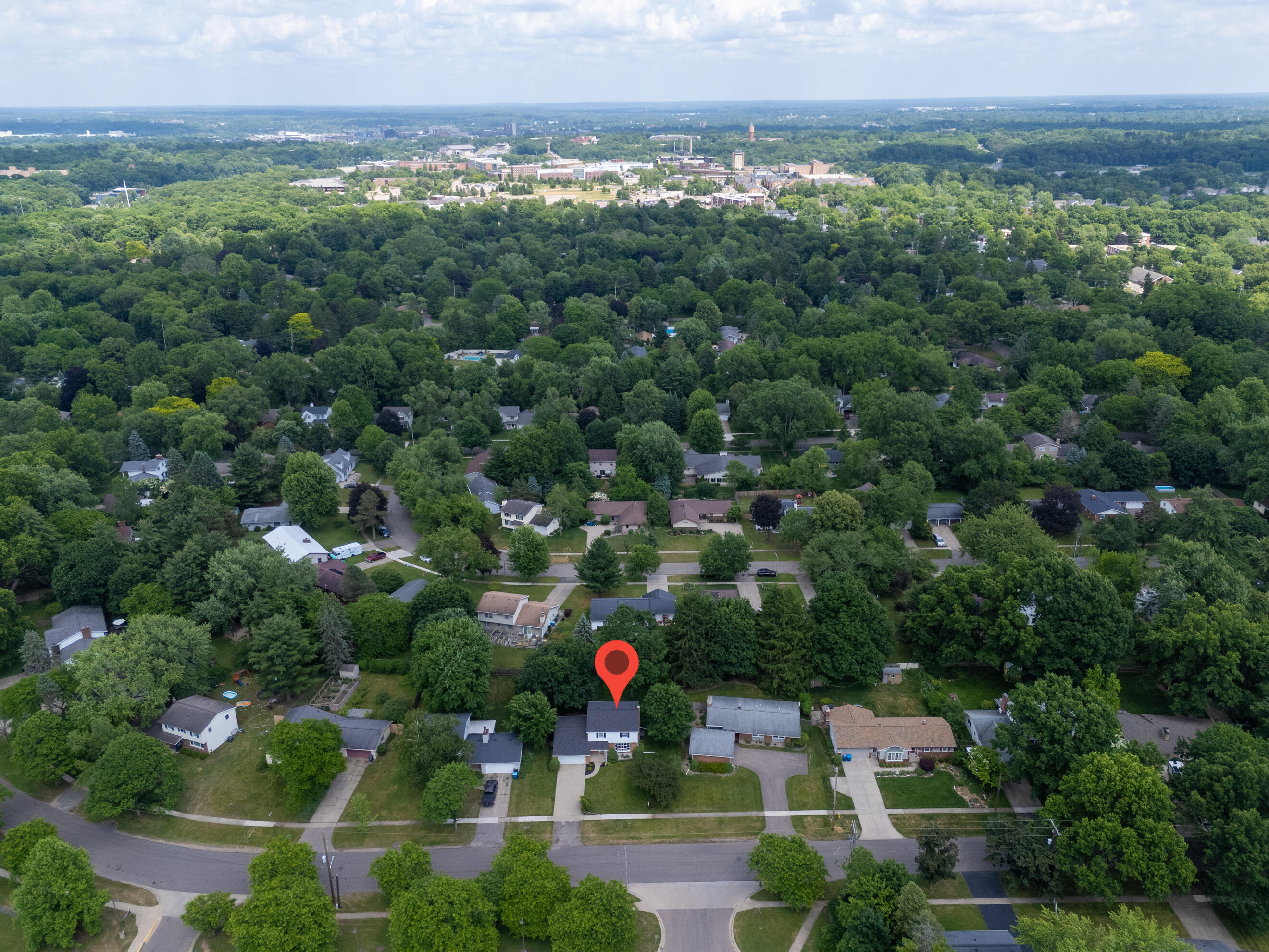 943 Boswell Lane