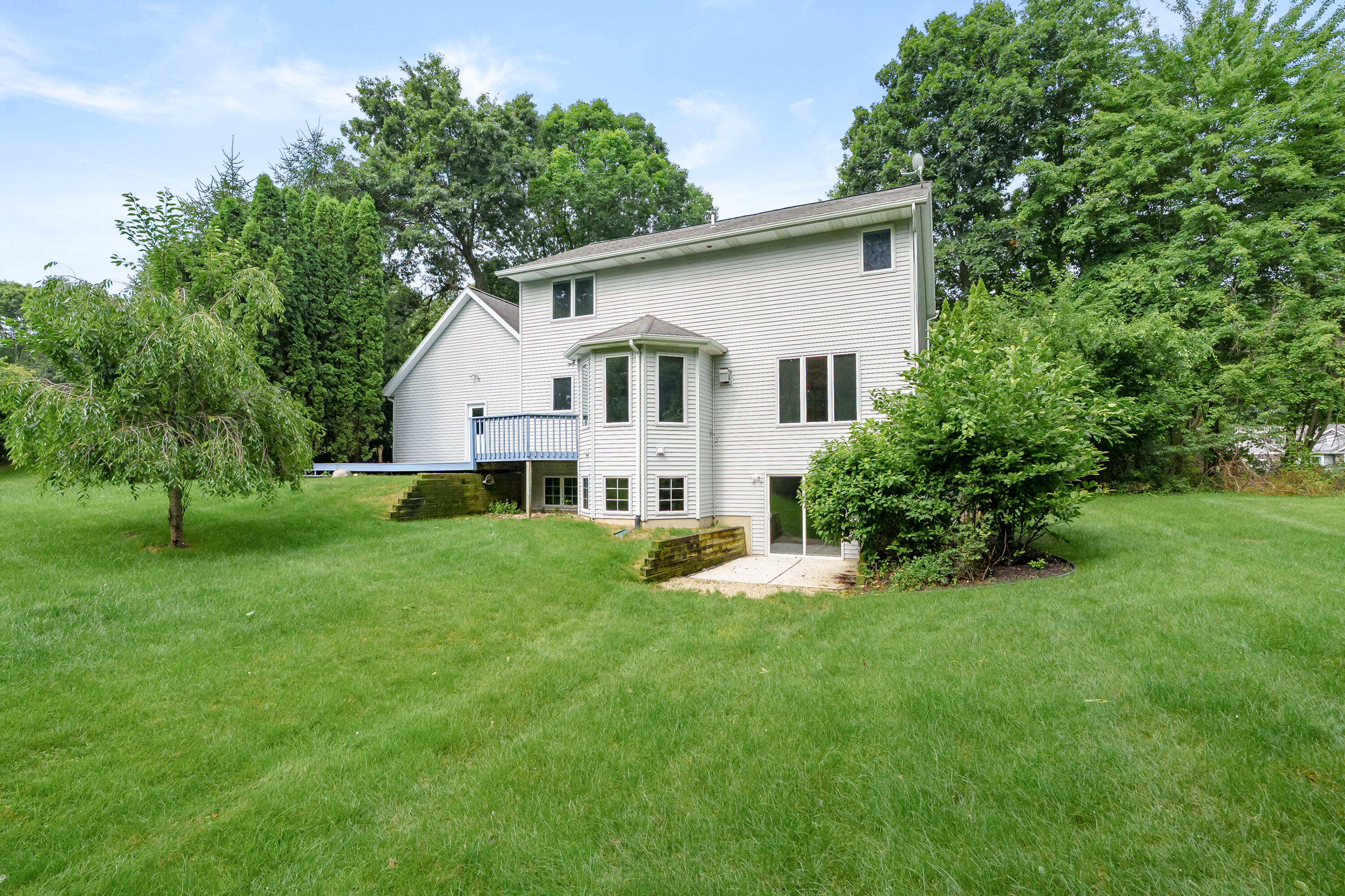 5151 Autumn Glen Street