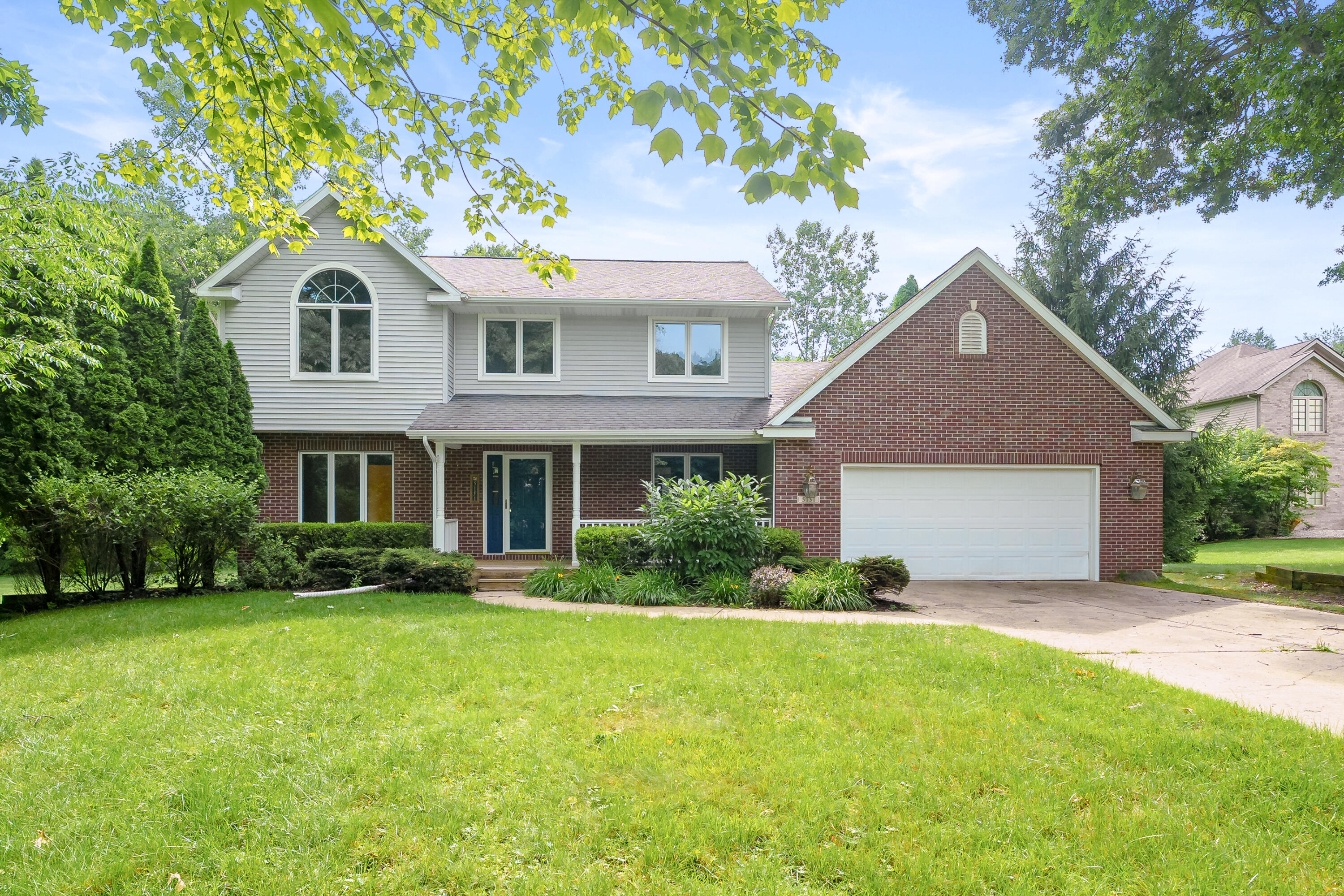 5151 Autumn Glen Street