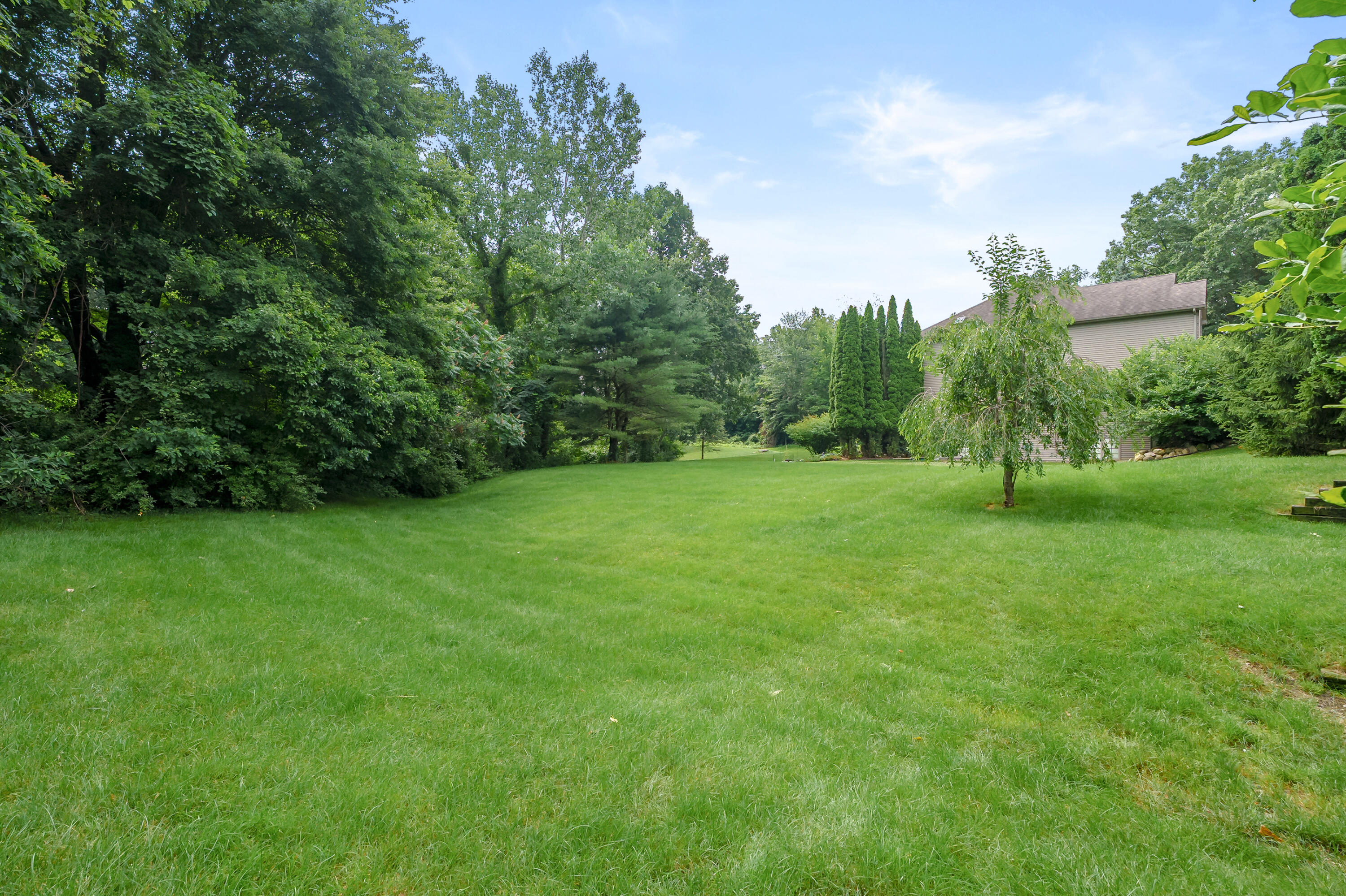 5151 Autumn Glen Street