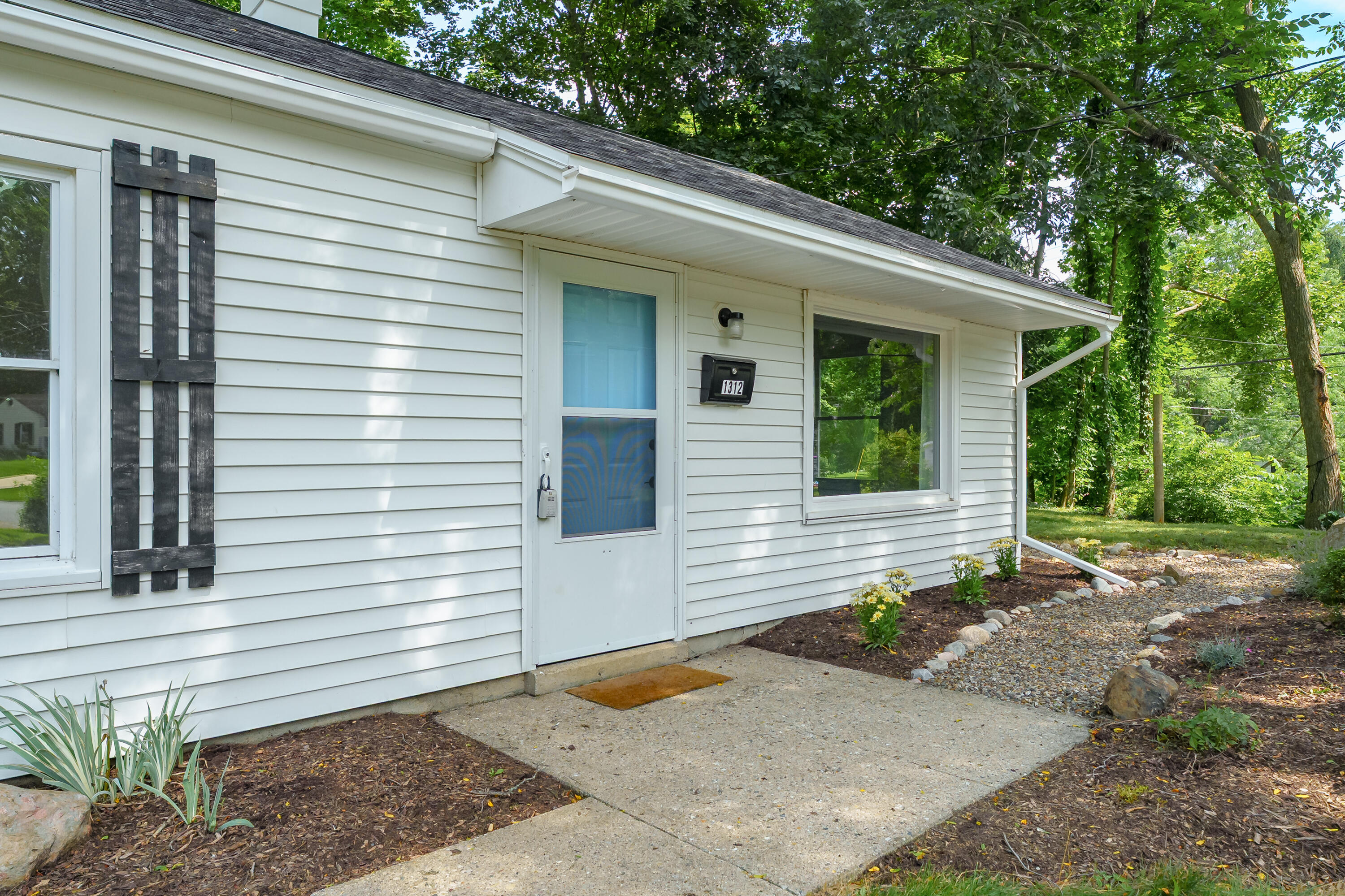 1312 Climax Avenue