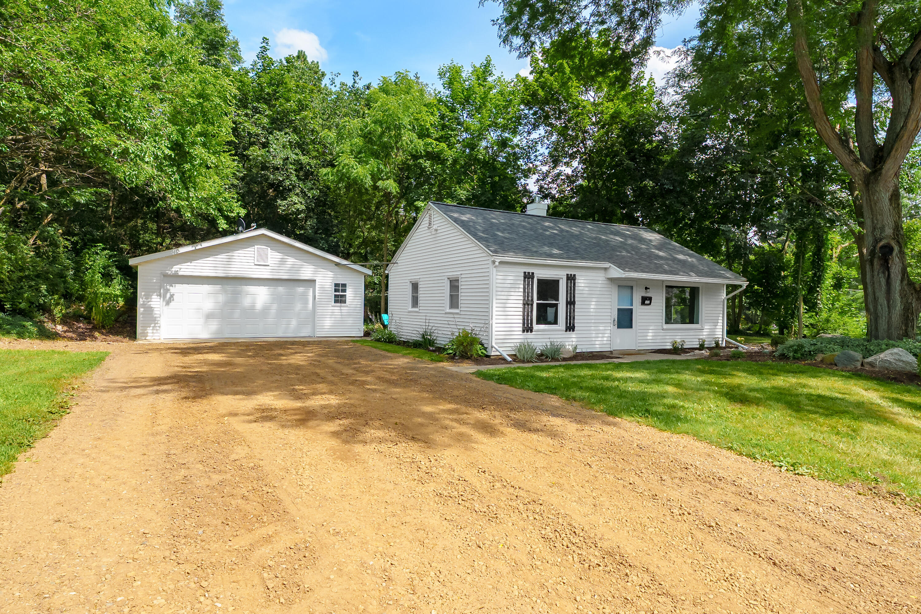 1312 Climax Avenue