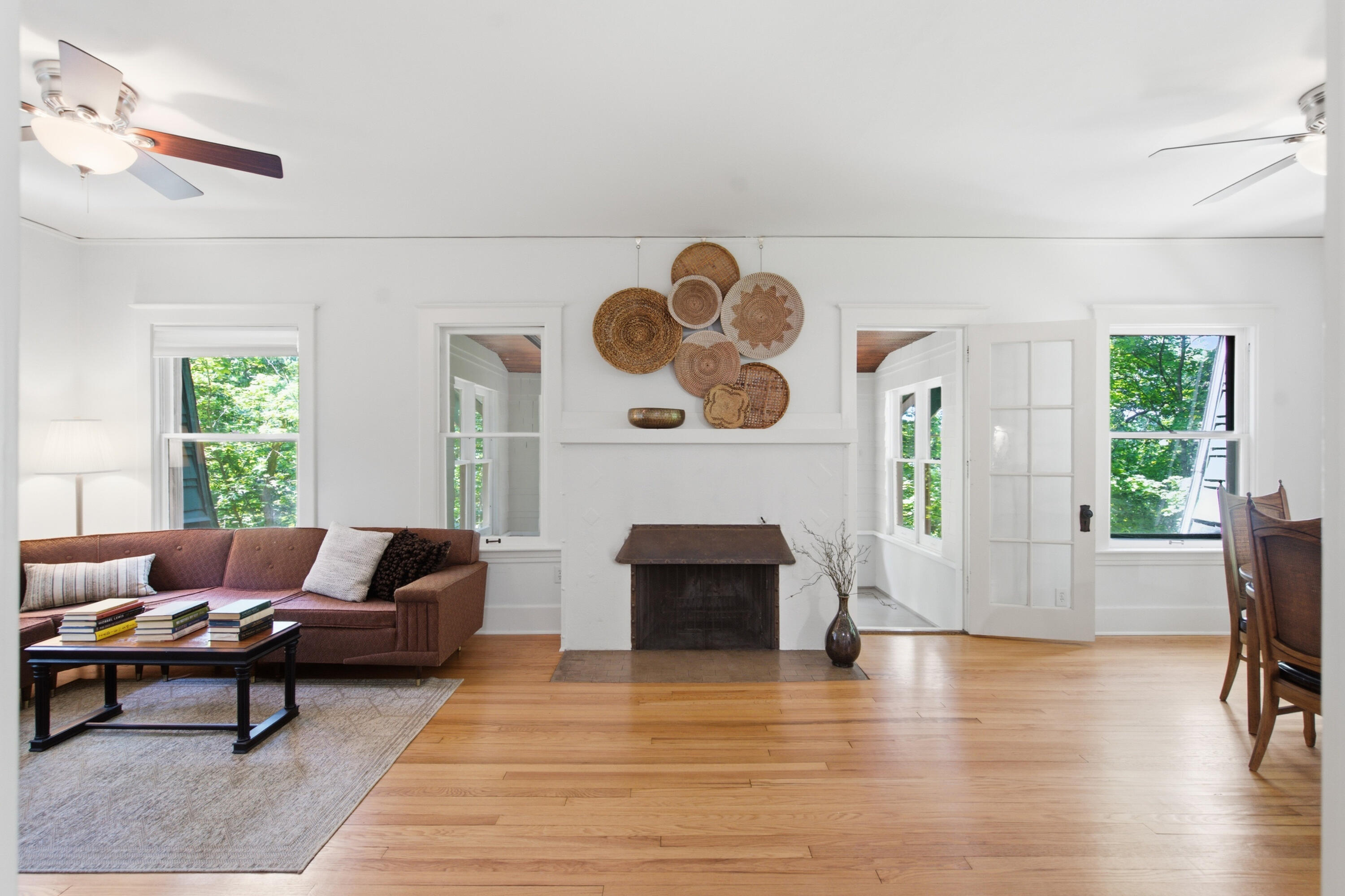 2125 Ridge Road