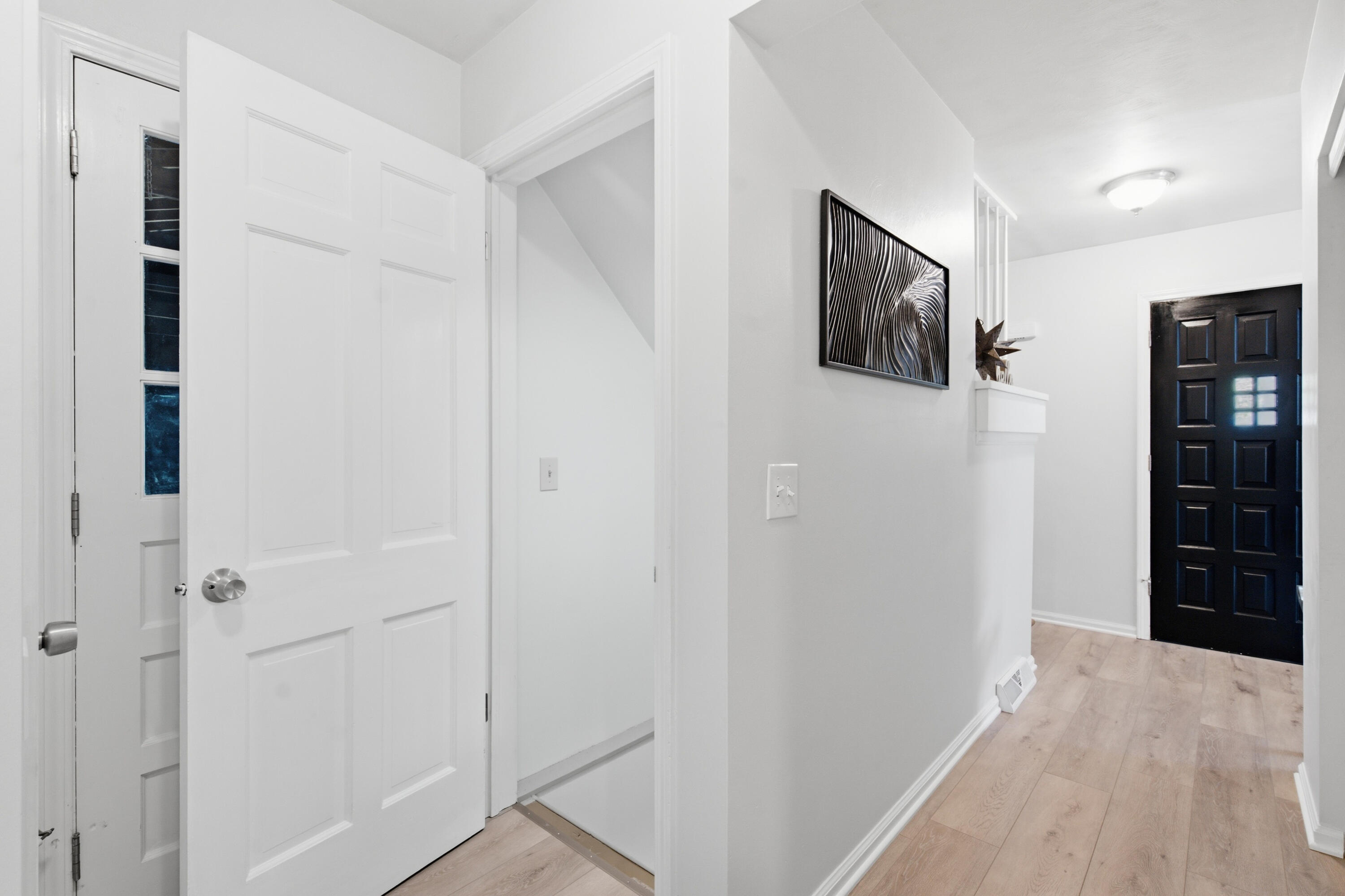 2524 Ridgefield Road