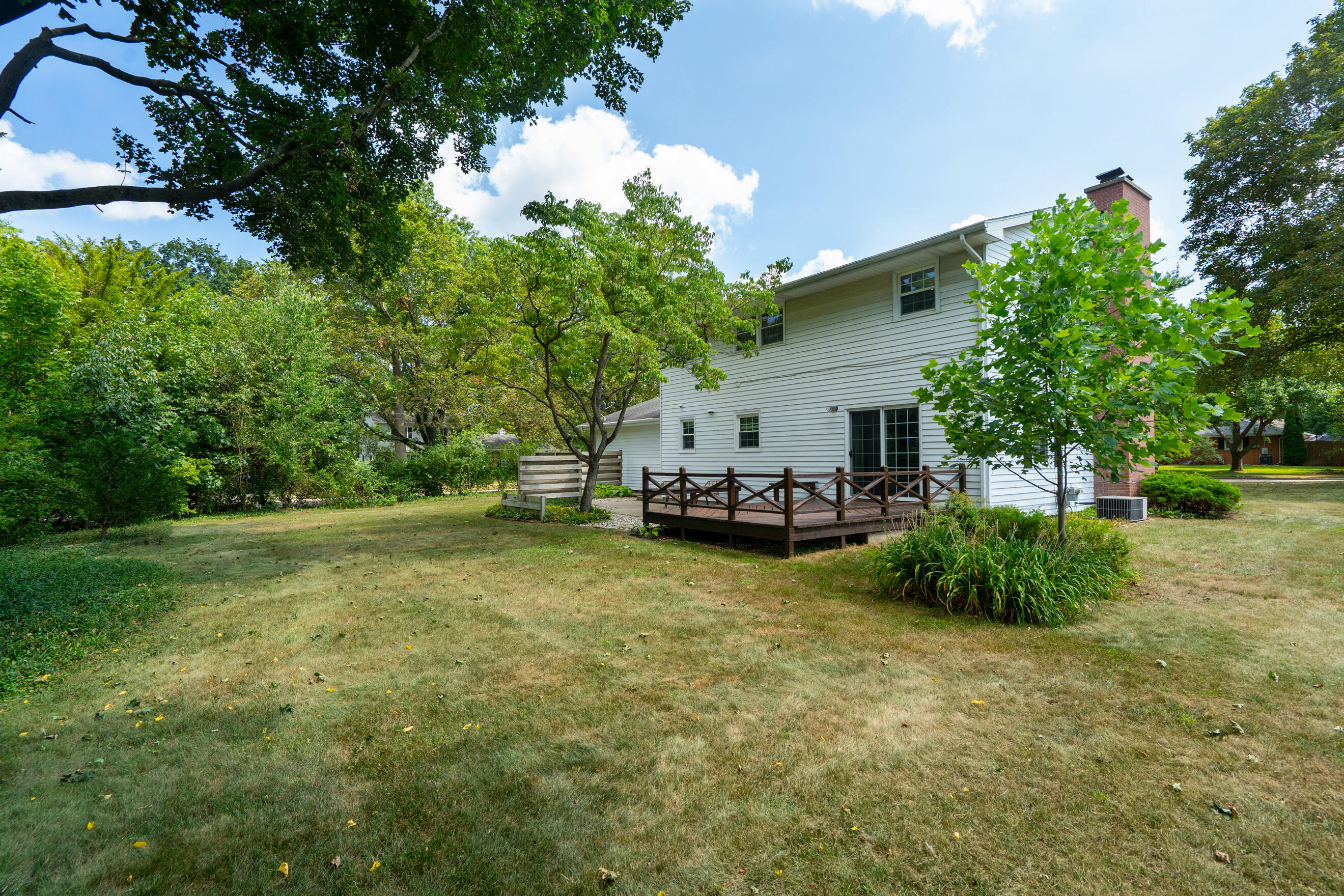 2524 Ridgefield Road