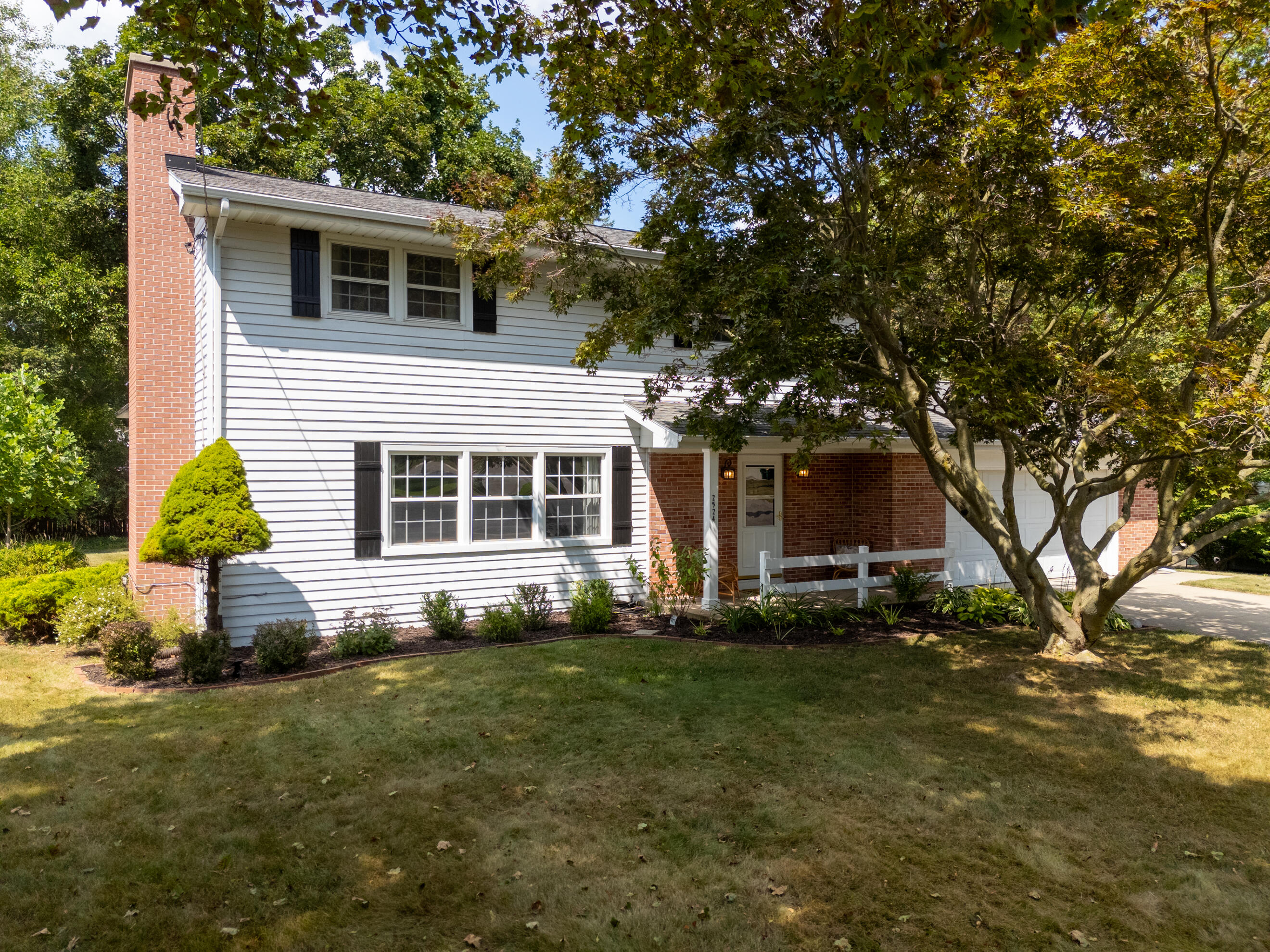 2524 Ridgefield Road