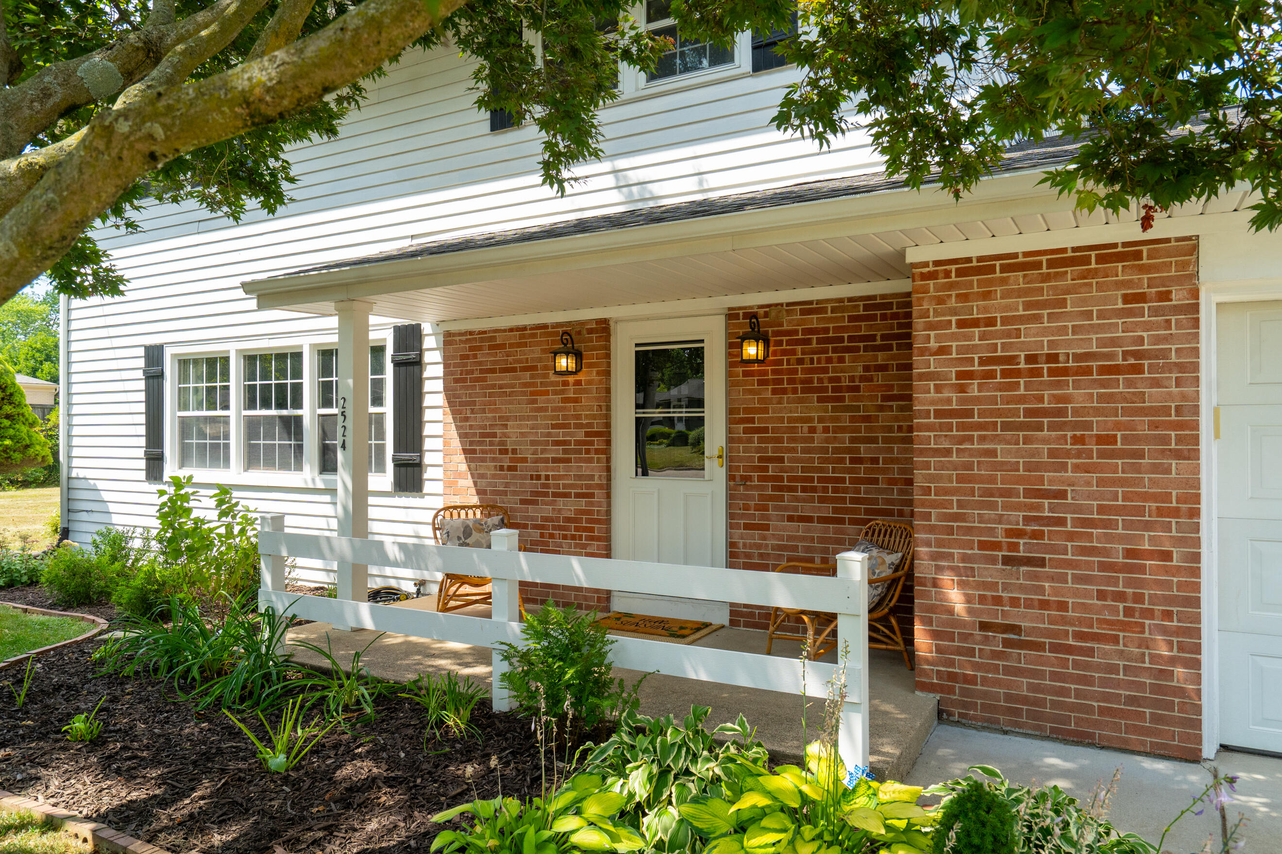2524 Ridgefield Road
