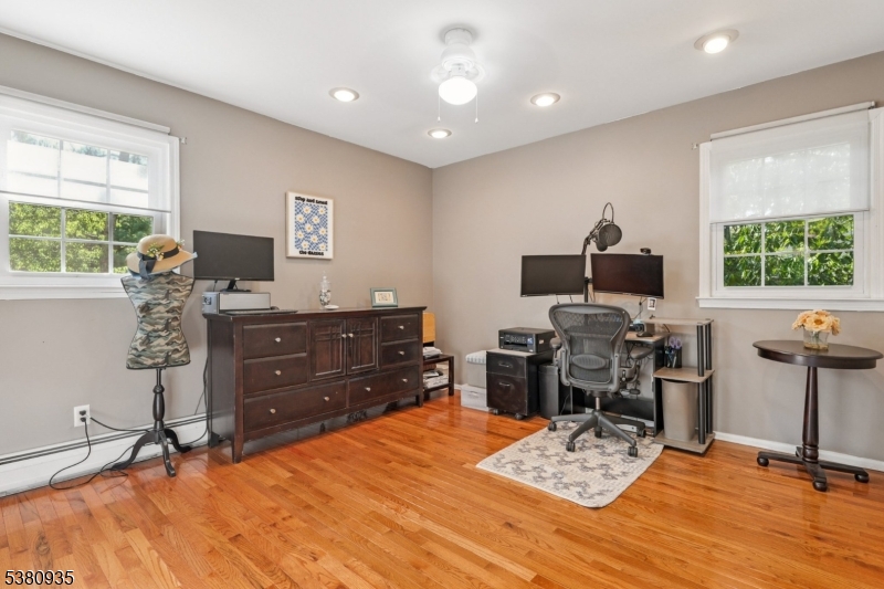 3 Branko Rd