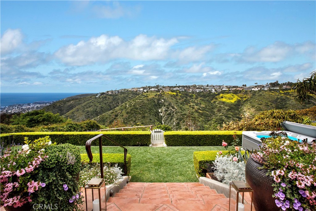 1888 Temple Hills Drive