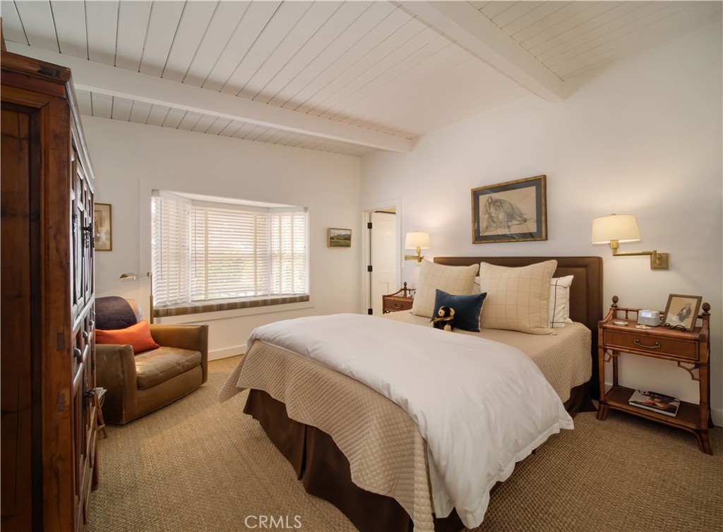 1888 Temple Hills Drive