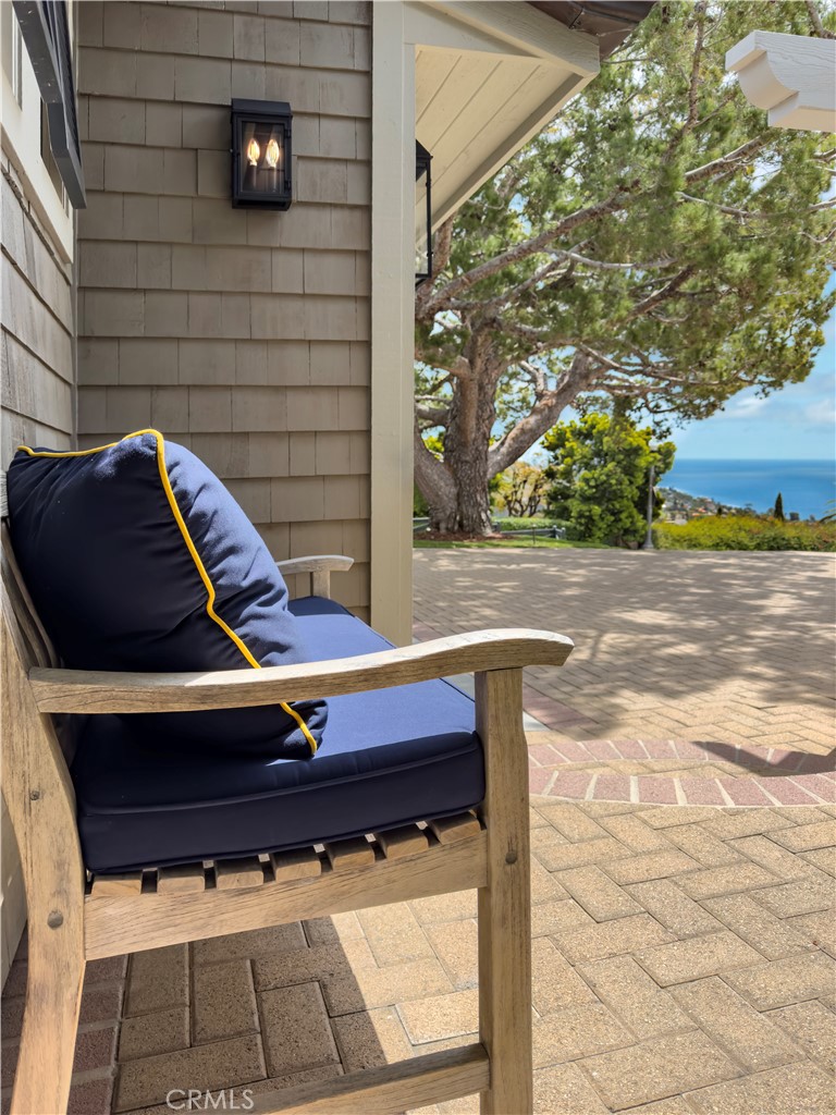 1888 Temple Hills Drive