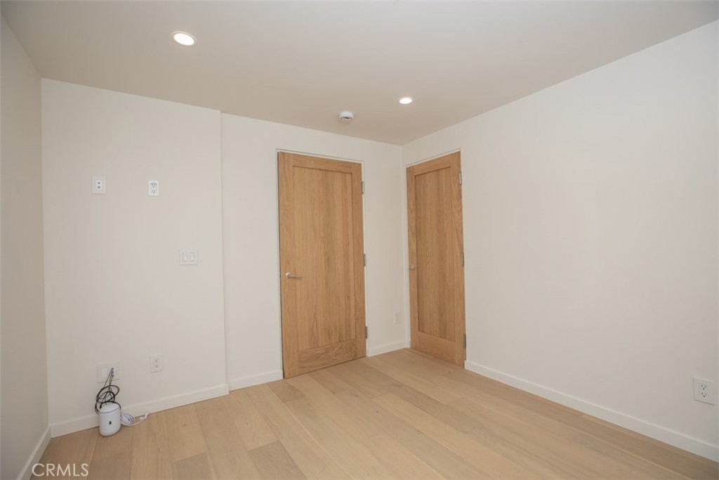 281 B Grandview Street