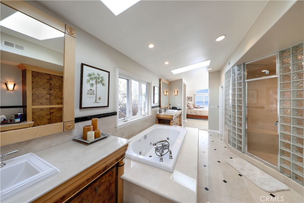 855 Coast View Drive