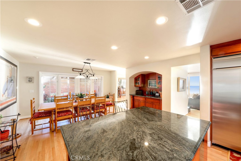 855 Coast View Drive