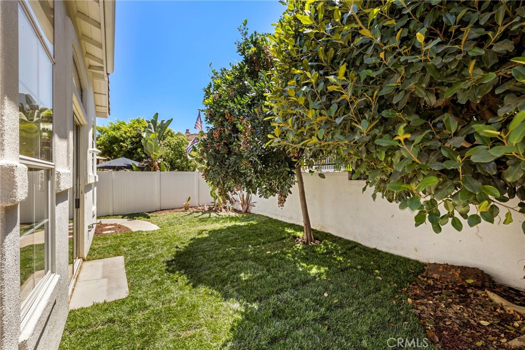 27884 Via De Costa