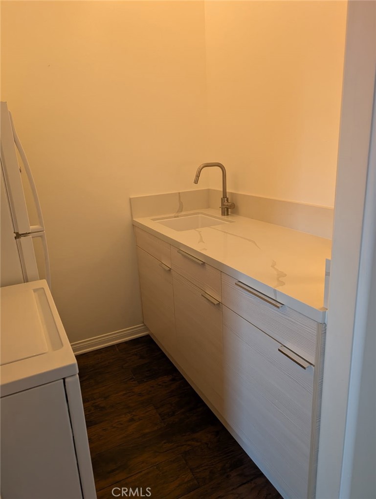 1060 Skyline Drive A