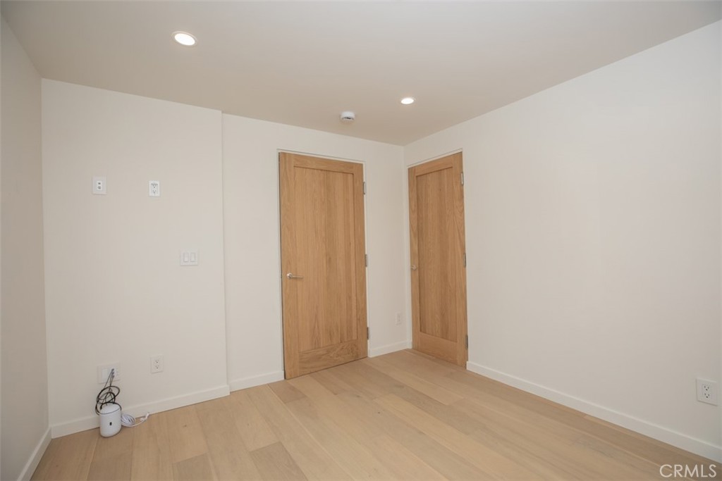 281 B Grandview Street