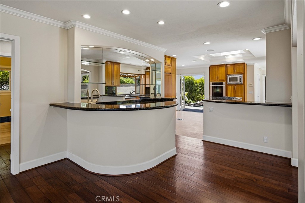 1840 Temple Hills