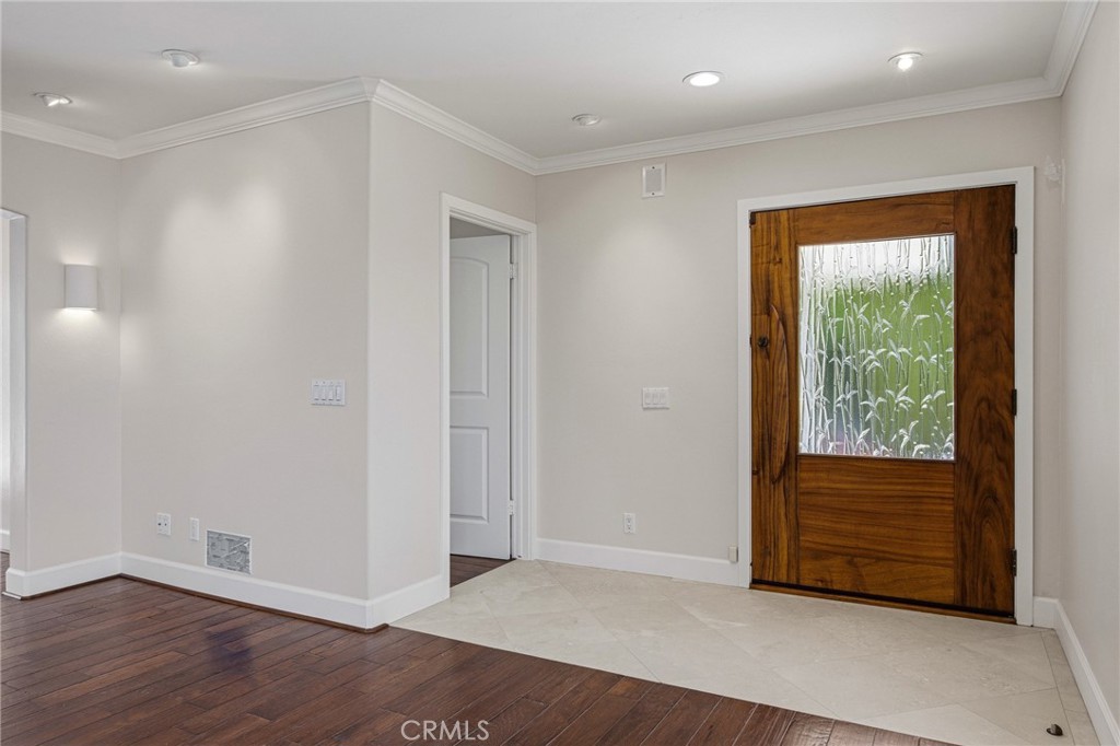 1840 Temple Hills