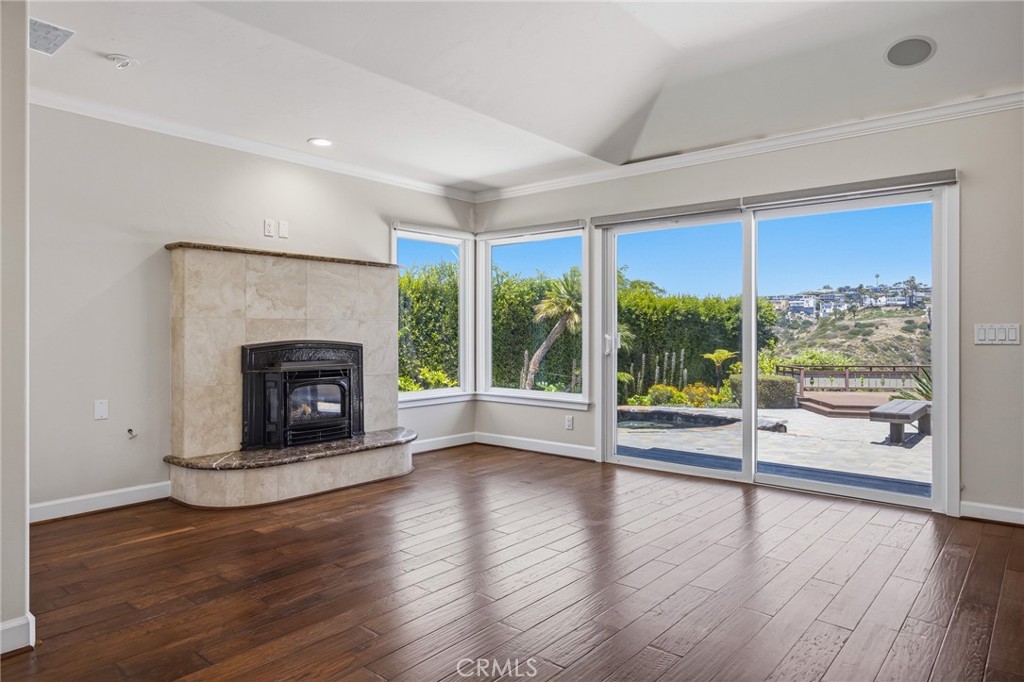 1840 Temple Hills