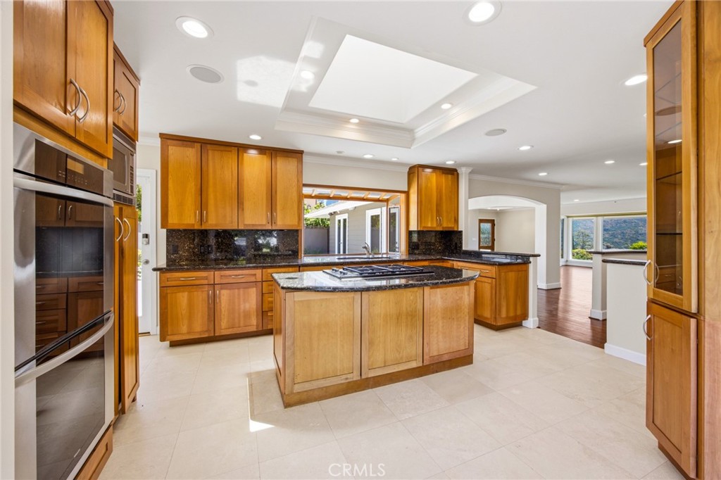 1840 Temple Hills