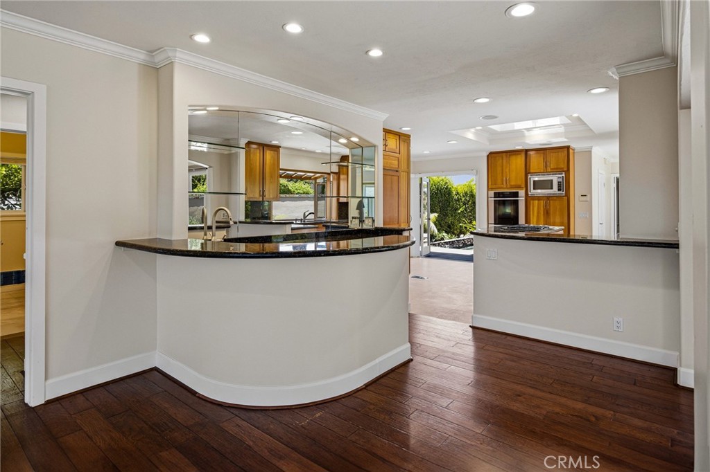 1840 Temple Hills