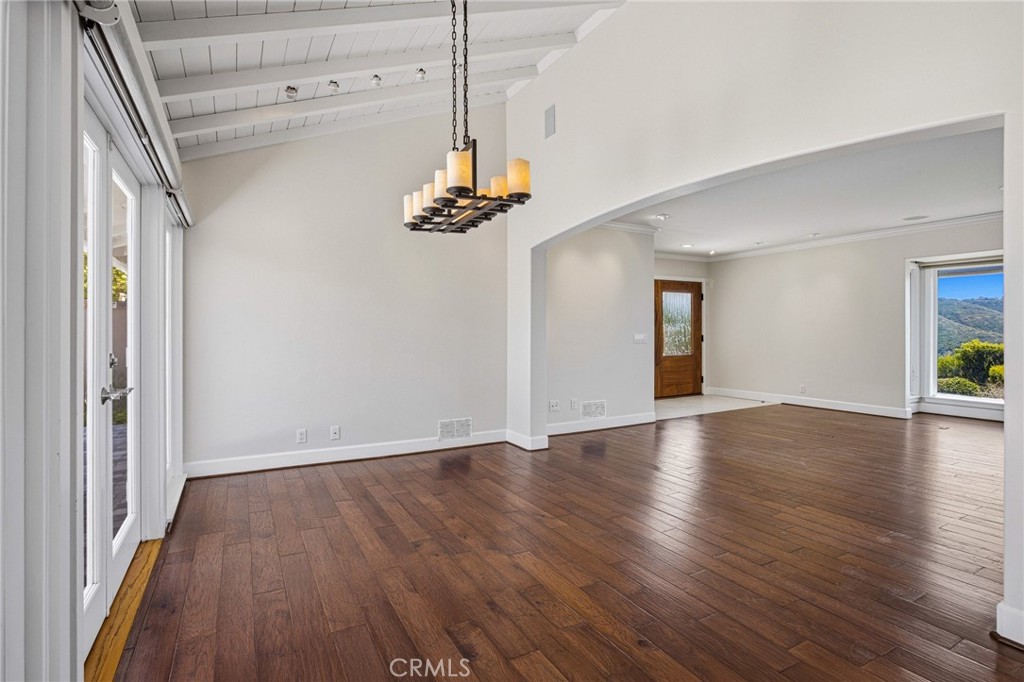 1840 Temple Hills