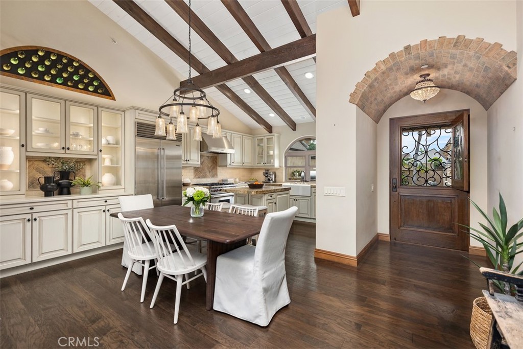 23731 Colima Bay