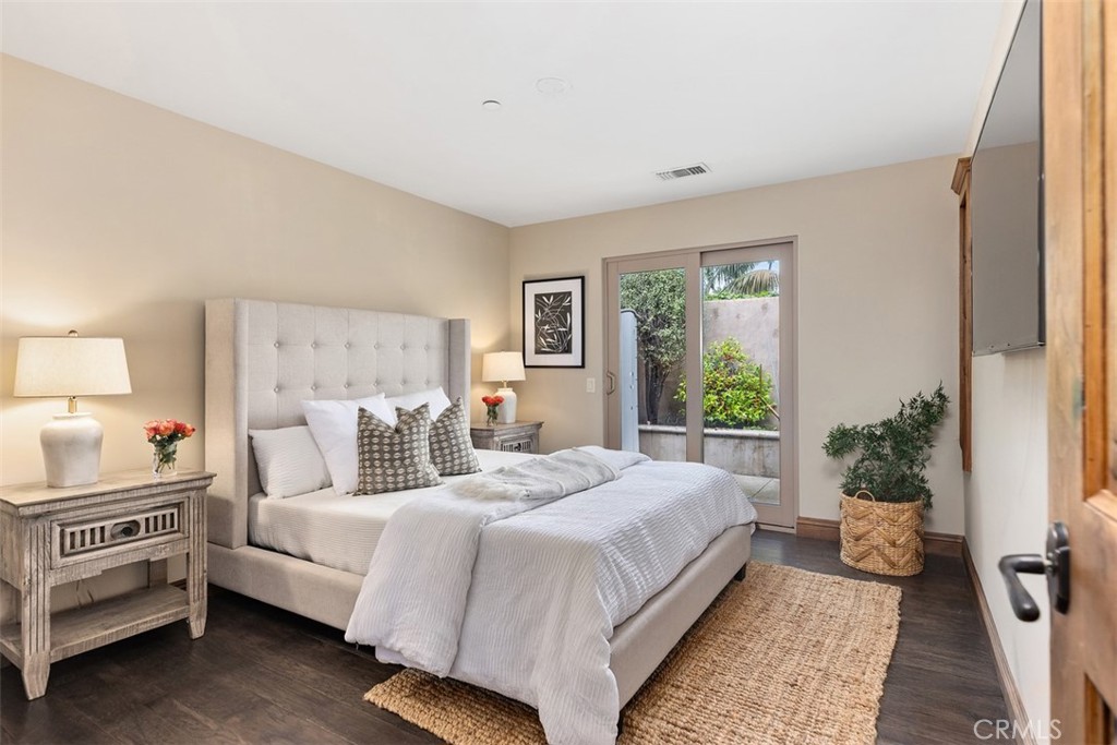 23731 Colima Bay