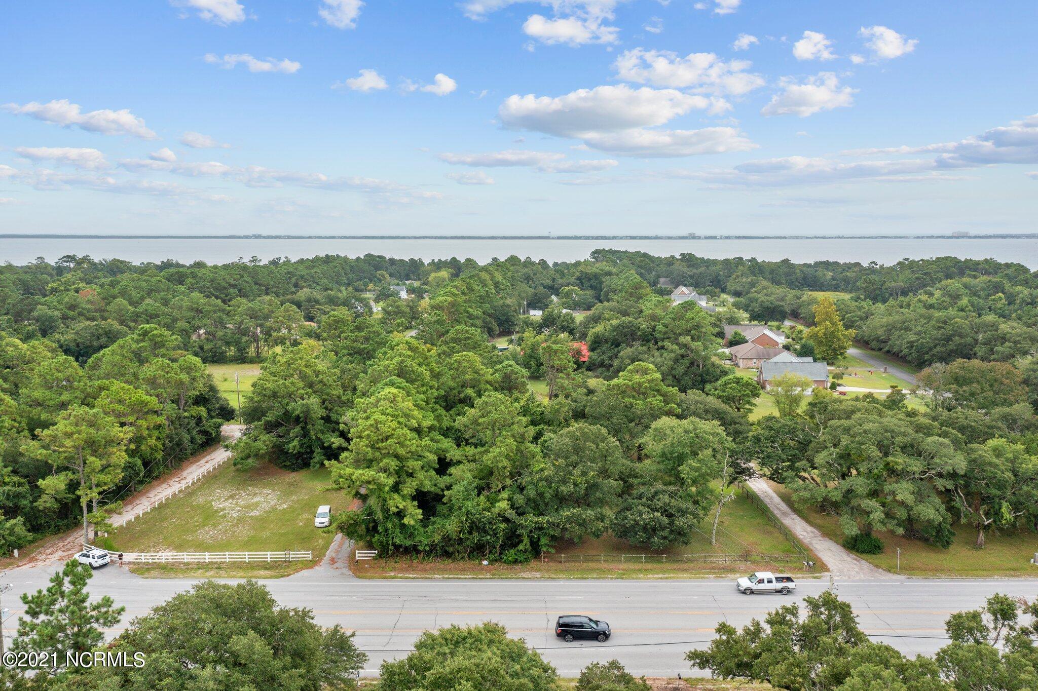 1523 Hwy 24