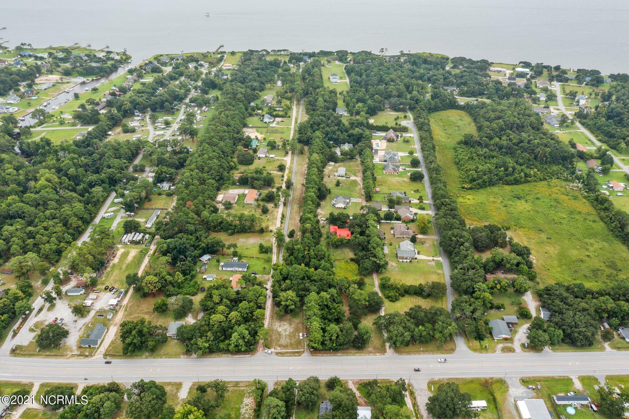 1523 Hwy 24