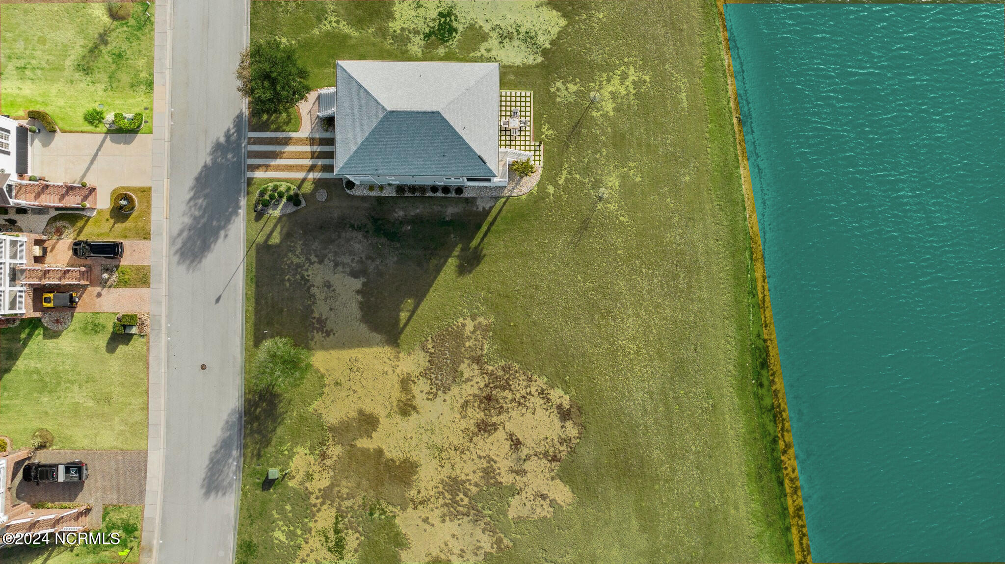 457 Kensington Place