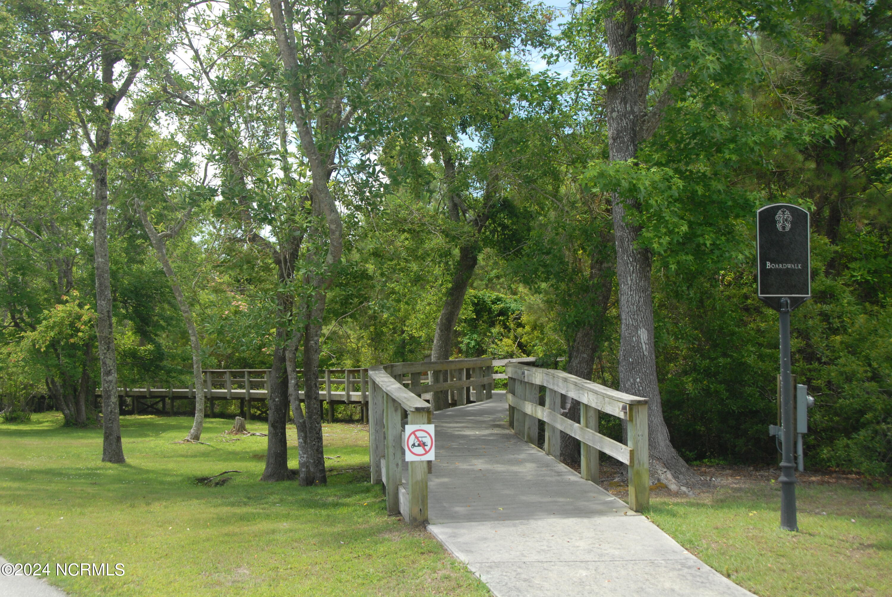 457 Kensington Place