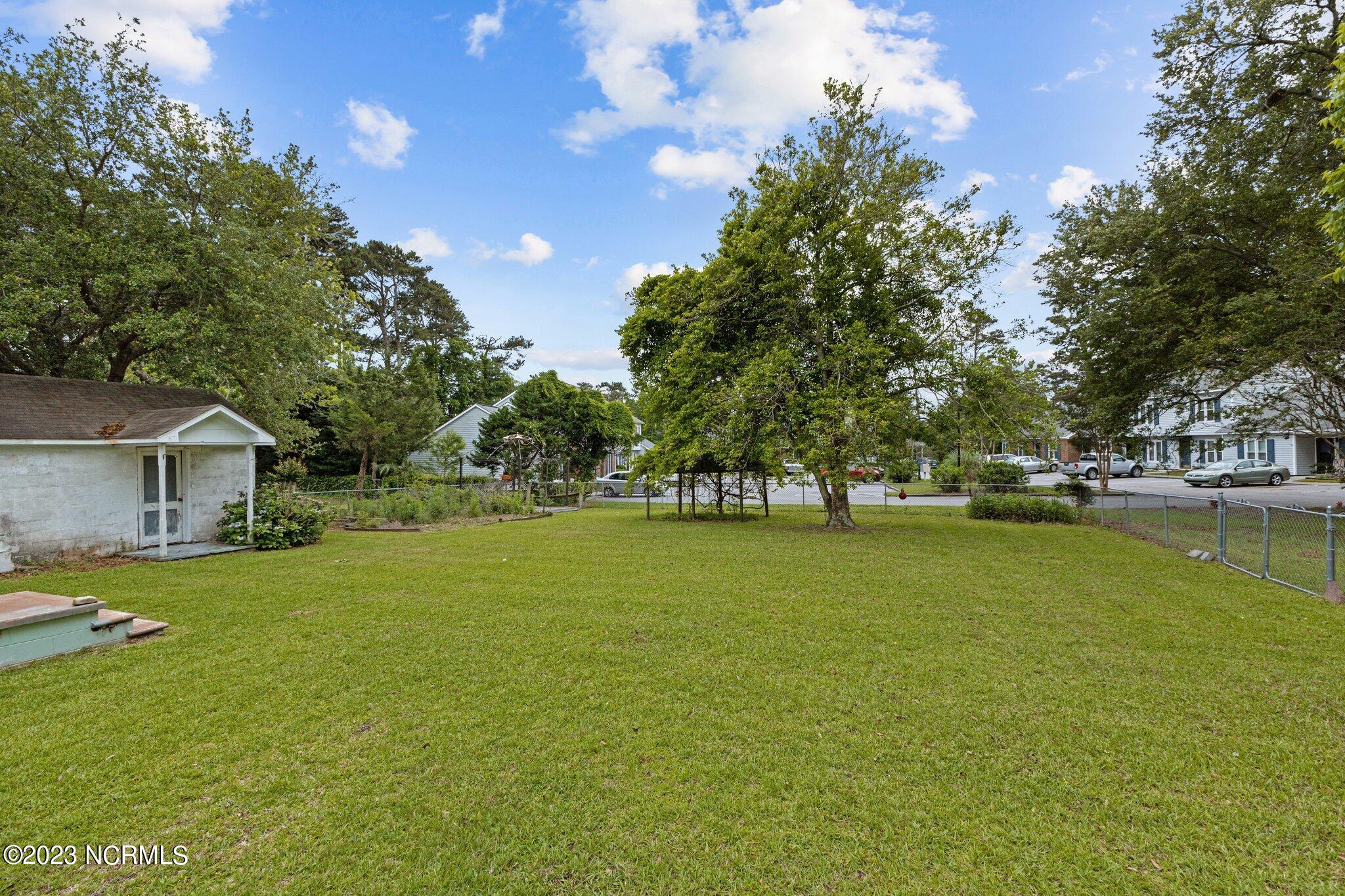 706 West Beaufort Road