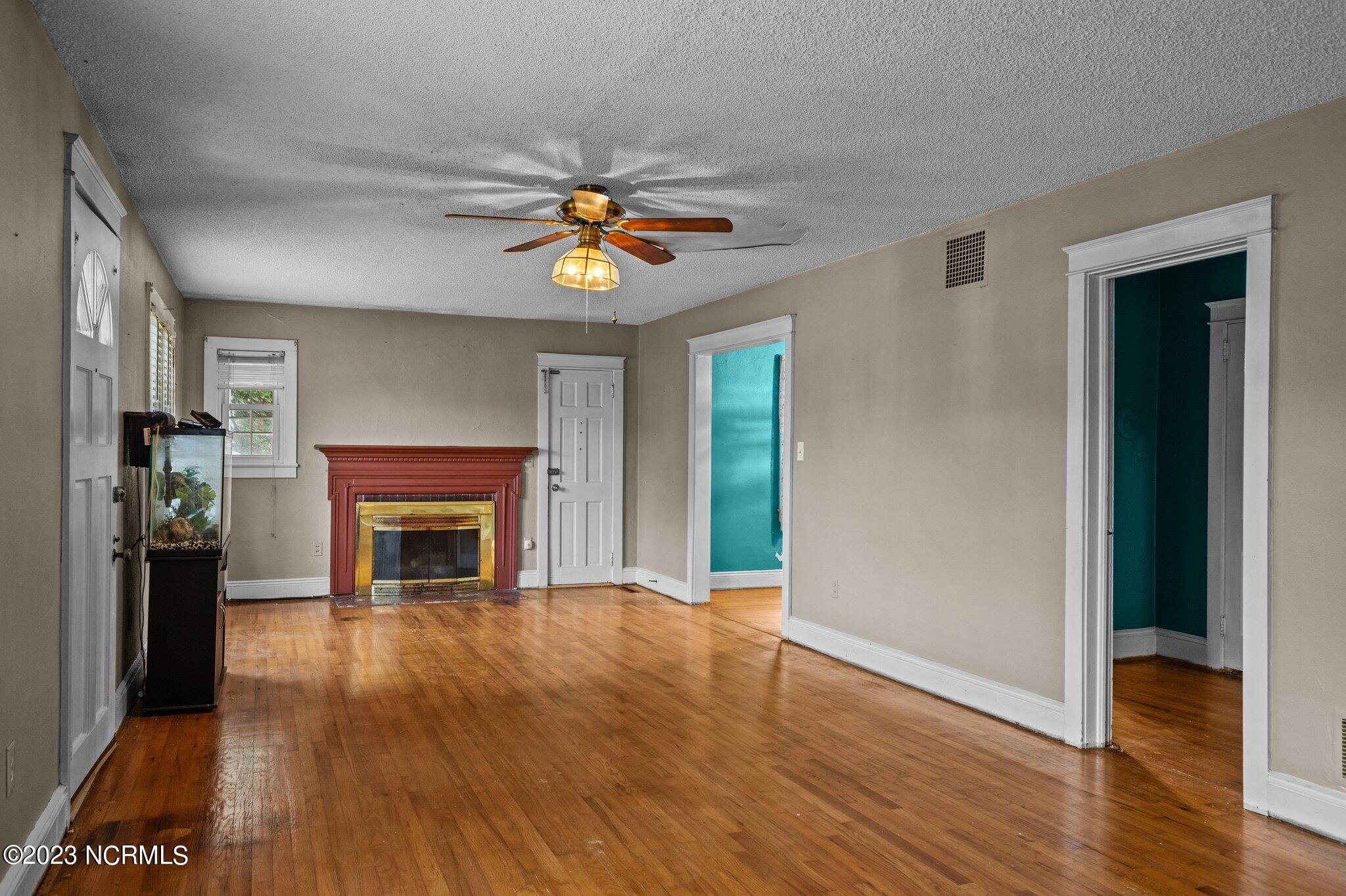 706 West Beaufort Road