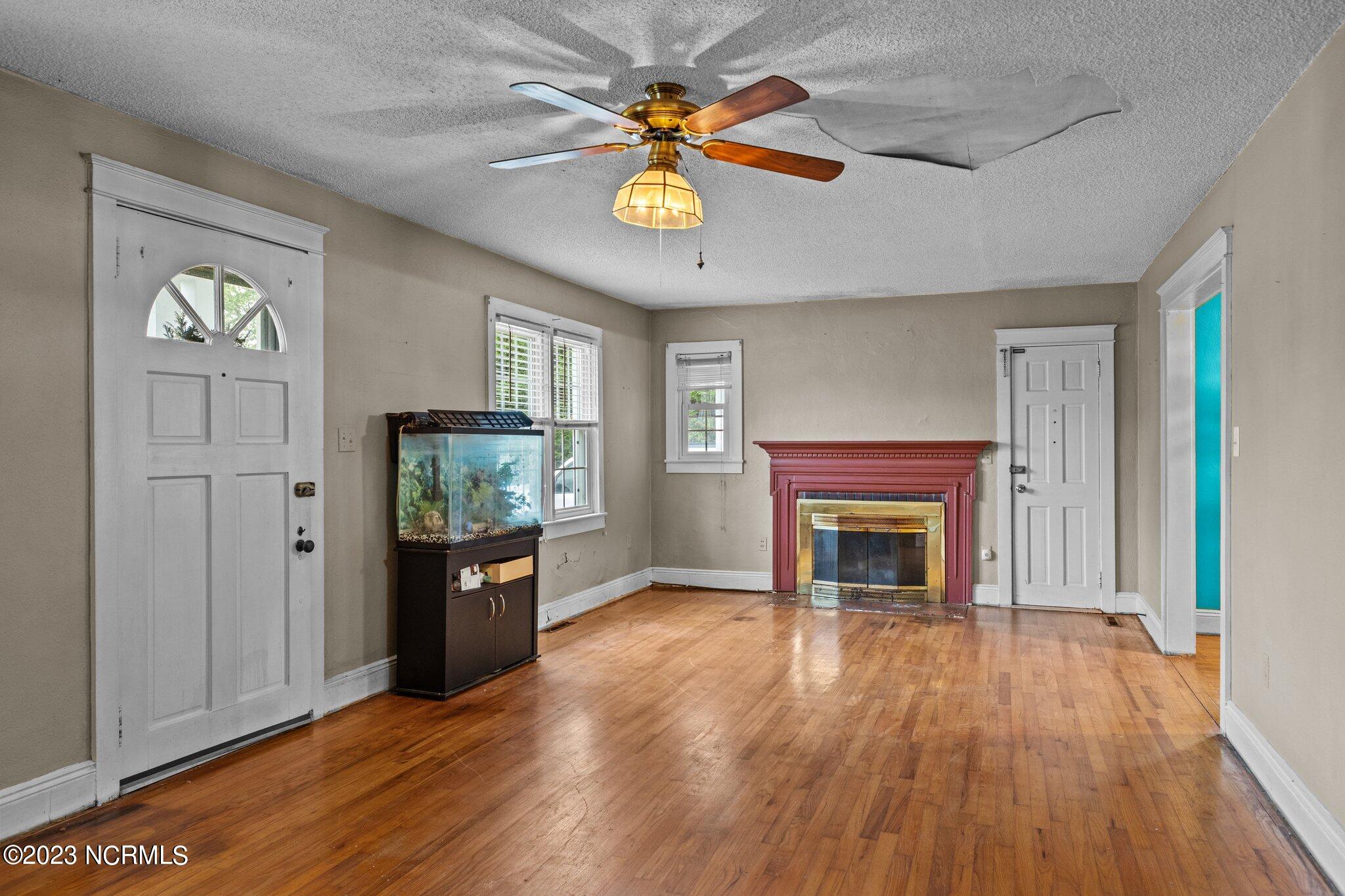 706 West Beaufort Road