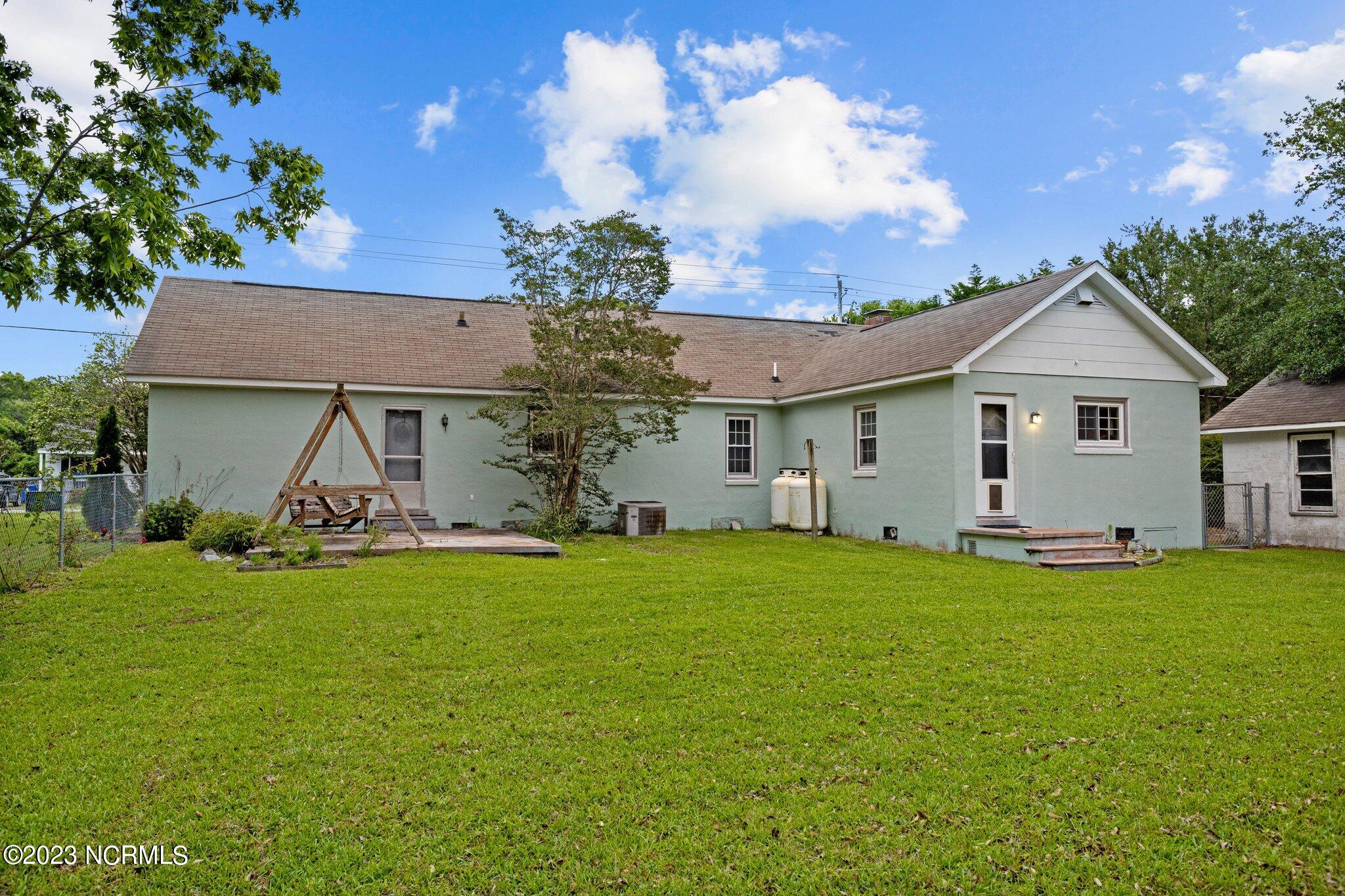 706 West Beaufort Road