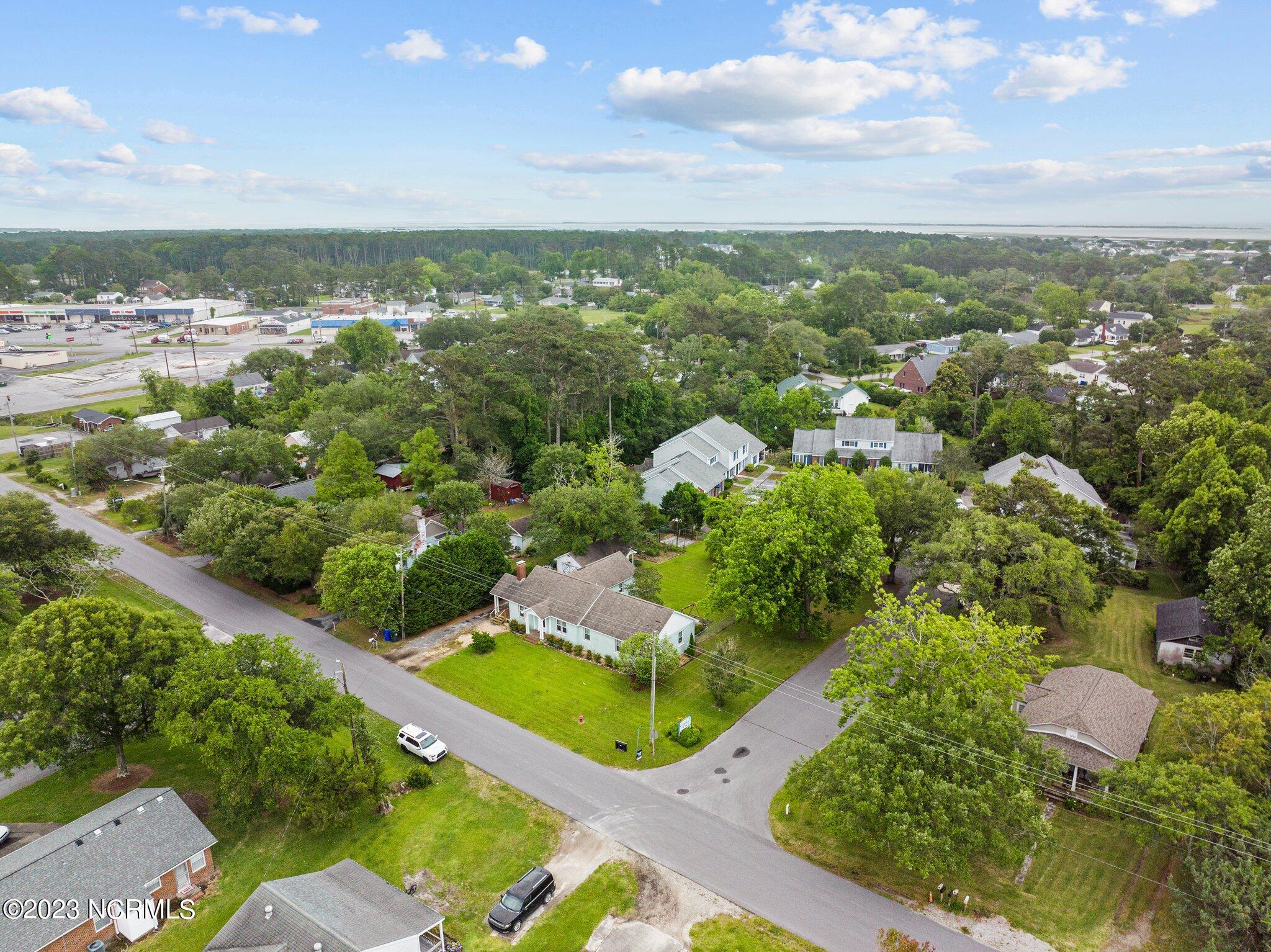706 West Beaufort Road