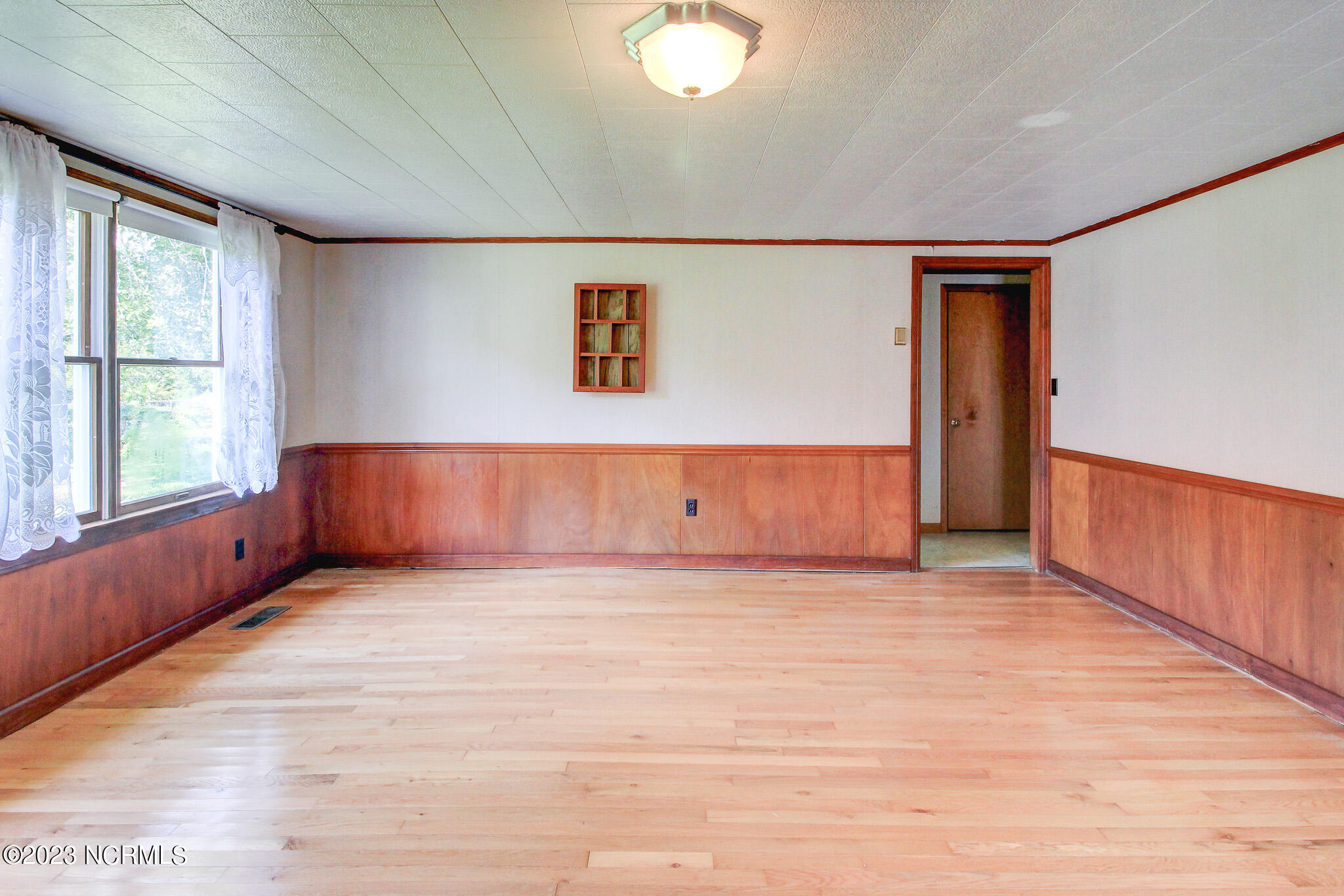 118 Lennoxville Point Road