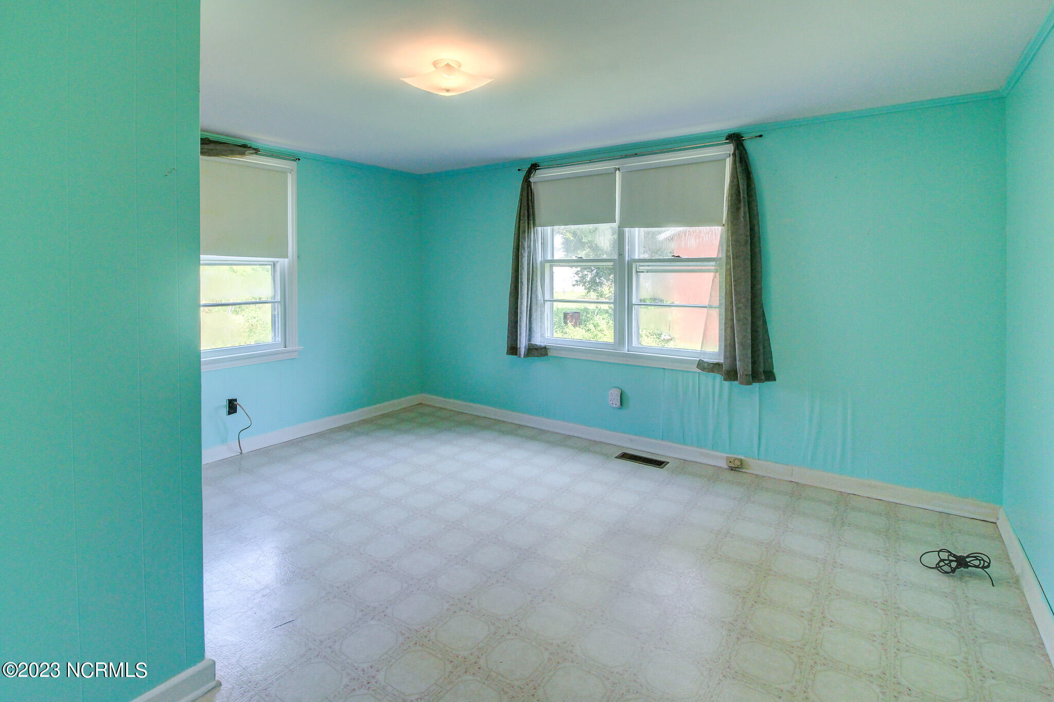 118 Lennoxville Point Road